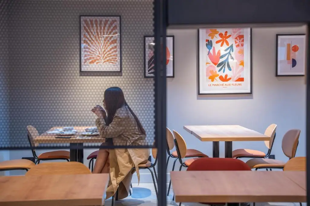 Ibis Paris Nord Porte de Saint Ouen 9