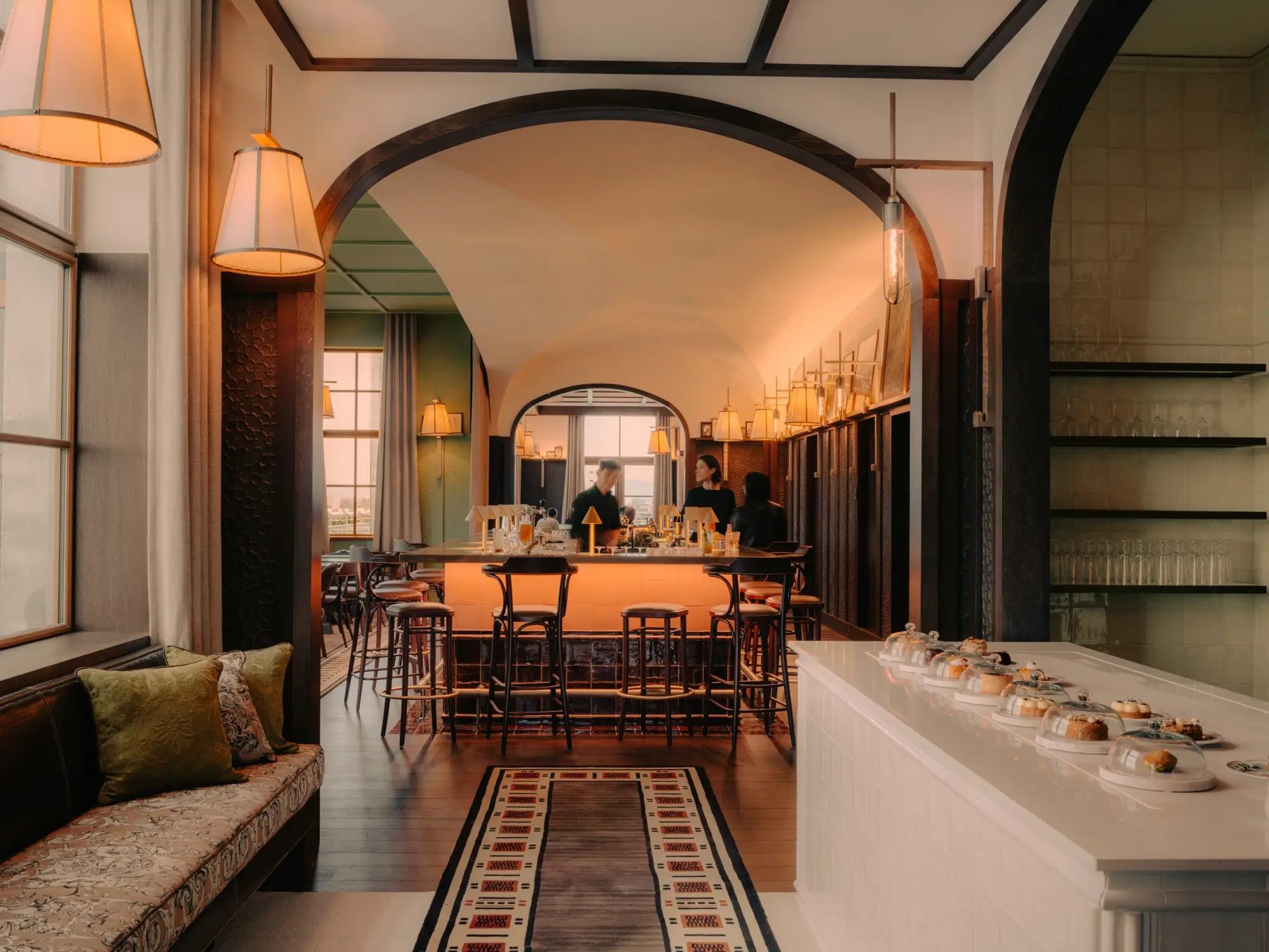 Maison Heler Metz, Curio Collection by Hilton 6