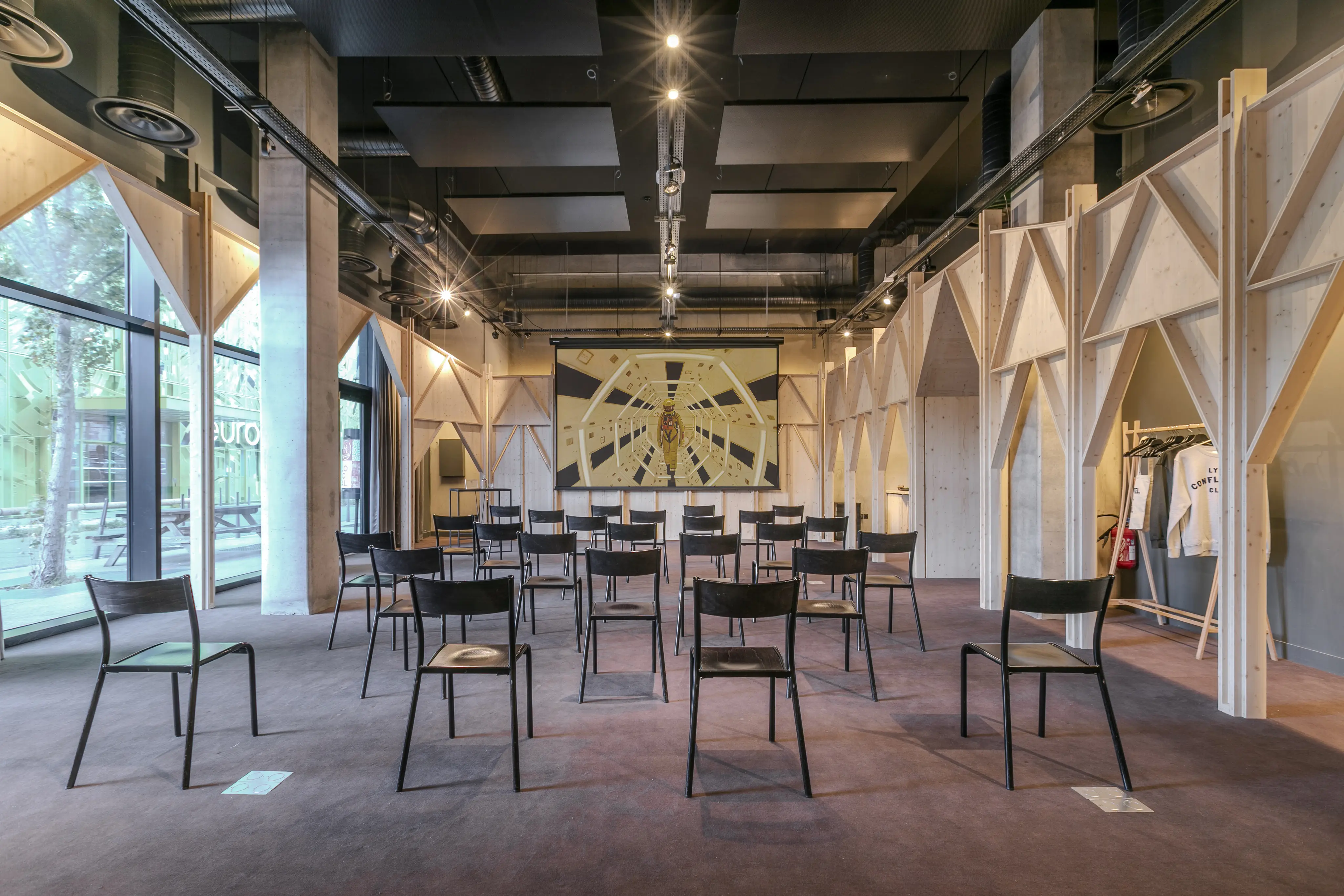 Mob Hotel - Lyon Confluence 7