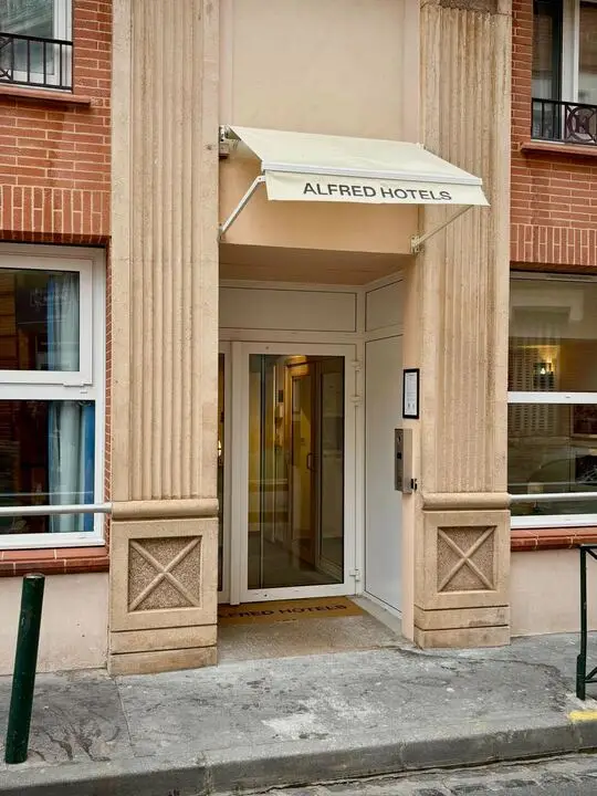 ALFRED HOTELS – Toulouse Centre Wilson ***