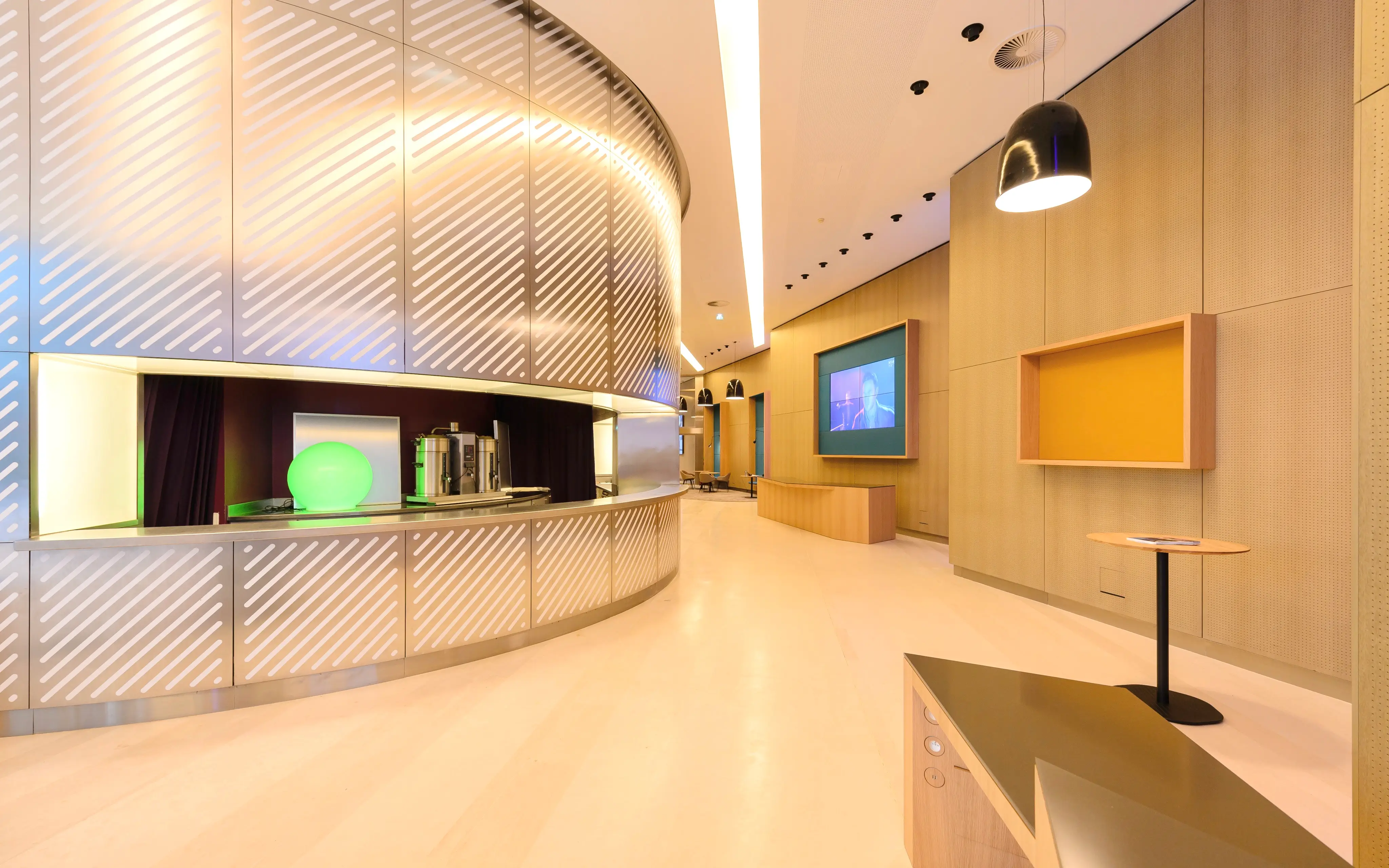 Work & Share - Business Center EOS 5