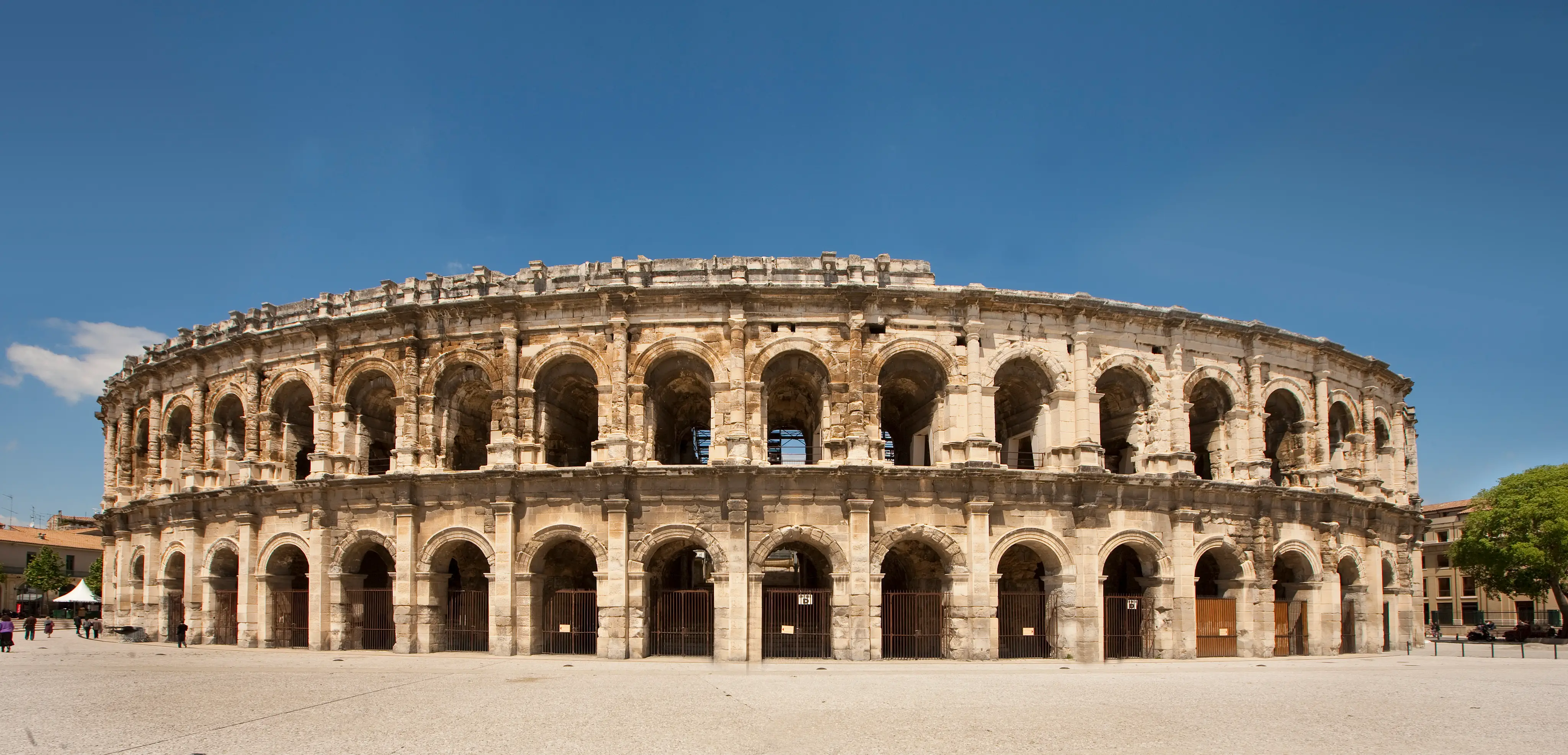Mercure Nîmes Centre Arènes**** 4