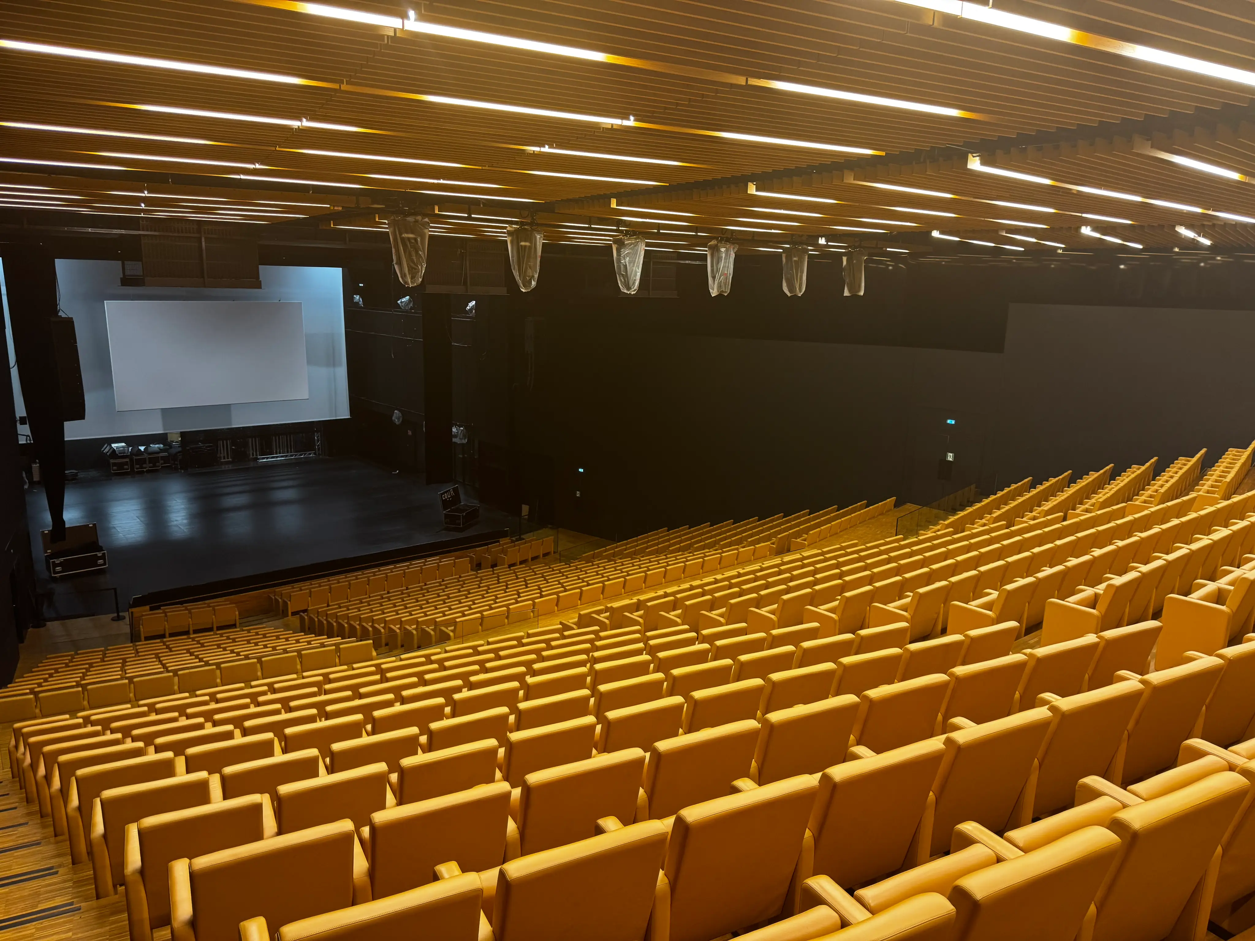Centre de Congrès Prouvé 3