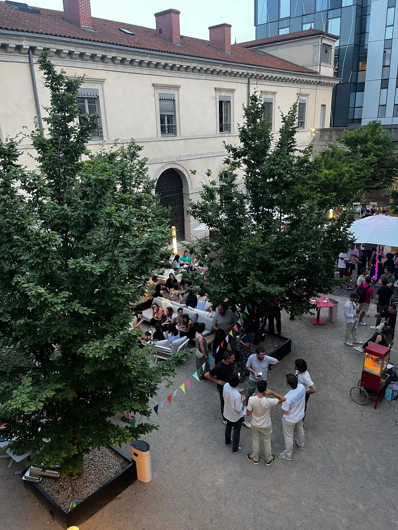 La Source Events 8