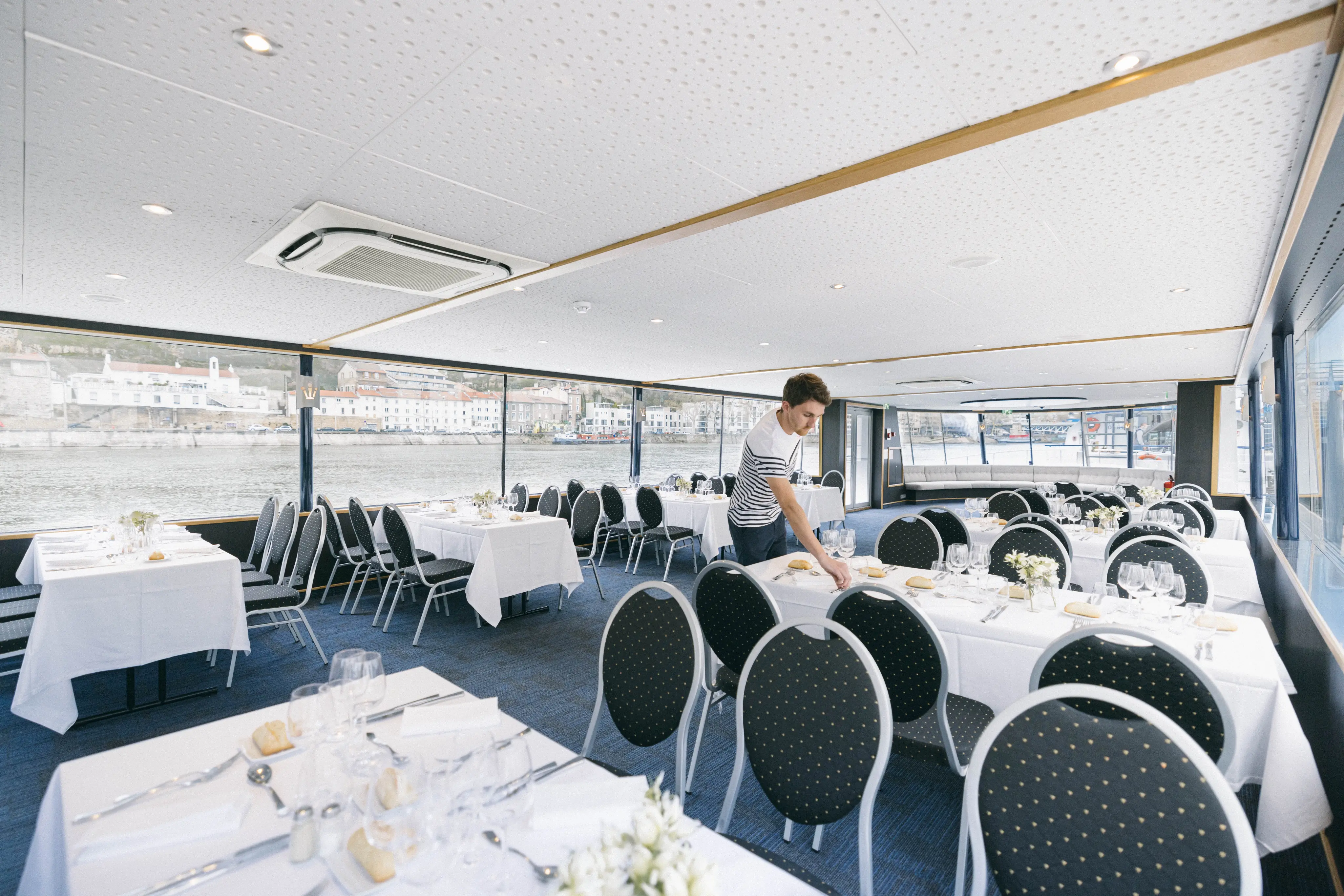 Les Bateaux Lyonnais 11