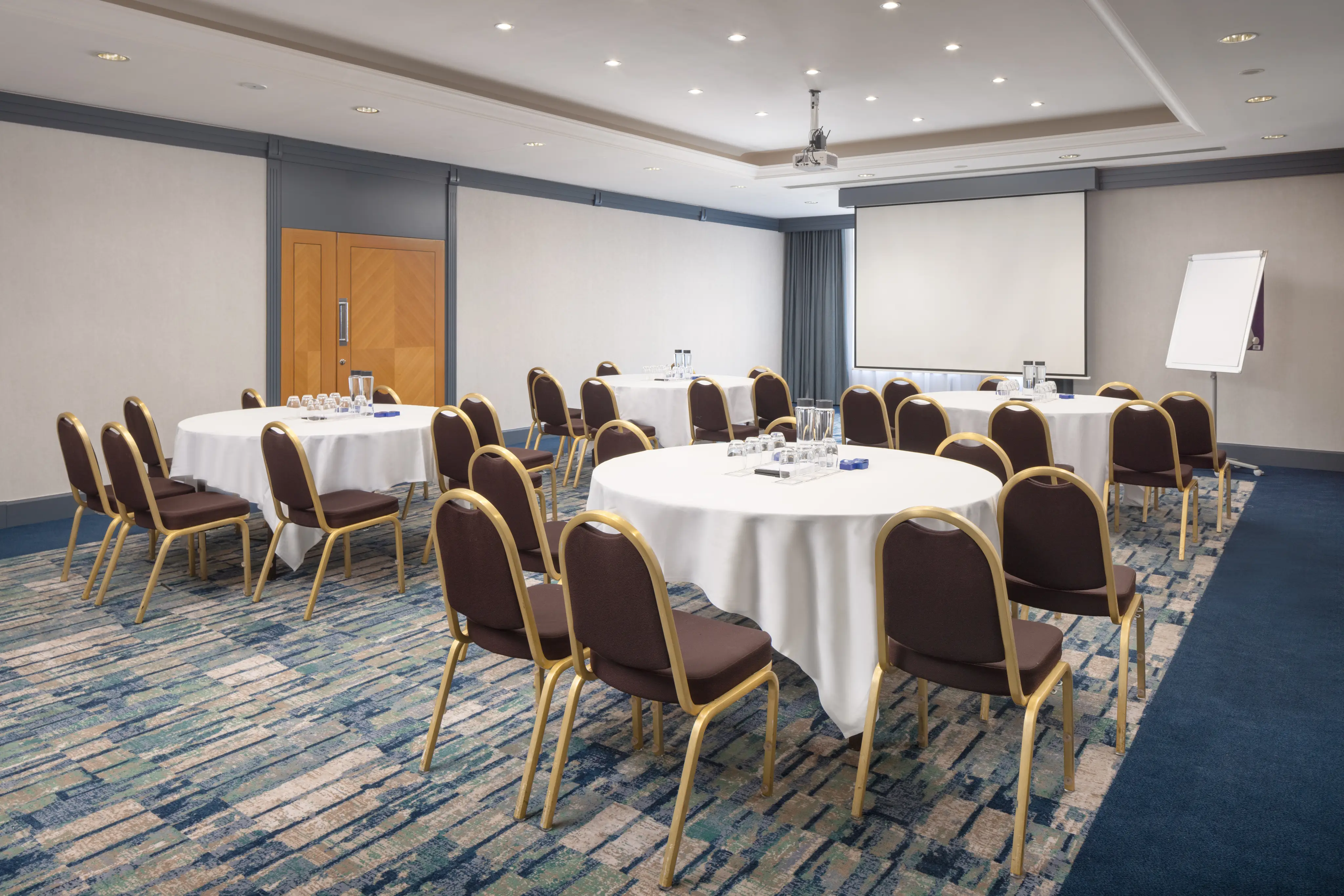 Hilton Paris Charles de Gaulle Airport 20