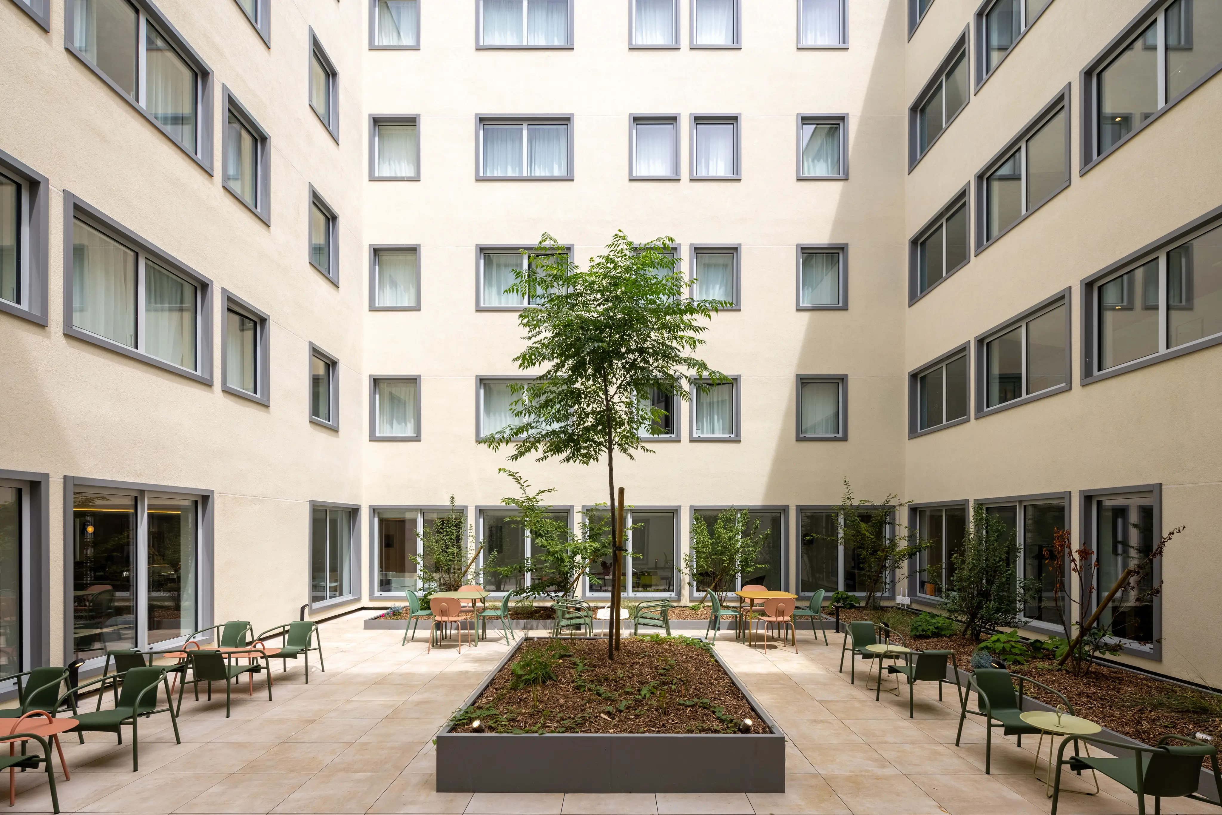 Hampton by Hilton Paris Charles de Gaulle Airport 6