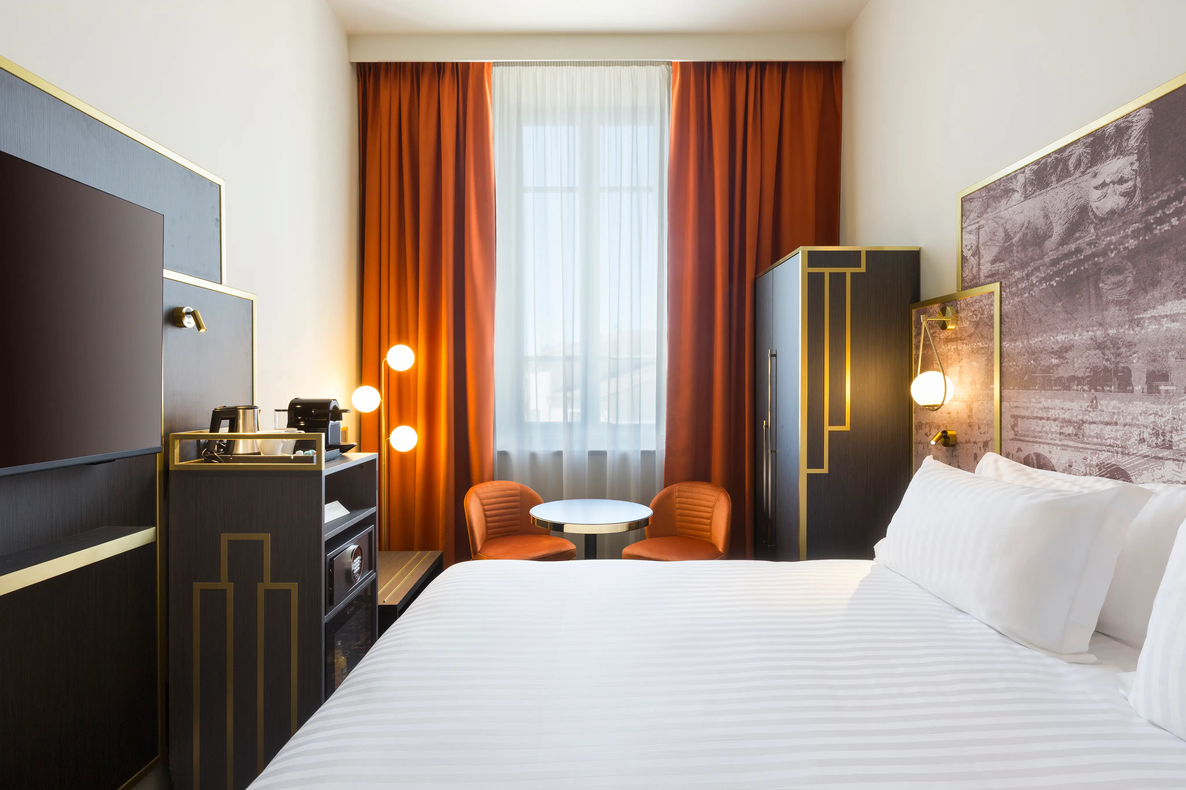 Le Grand Hôtel Dieu***** 7