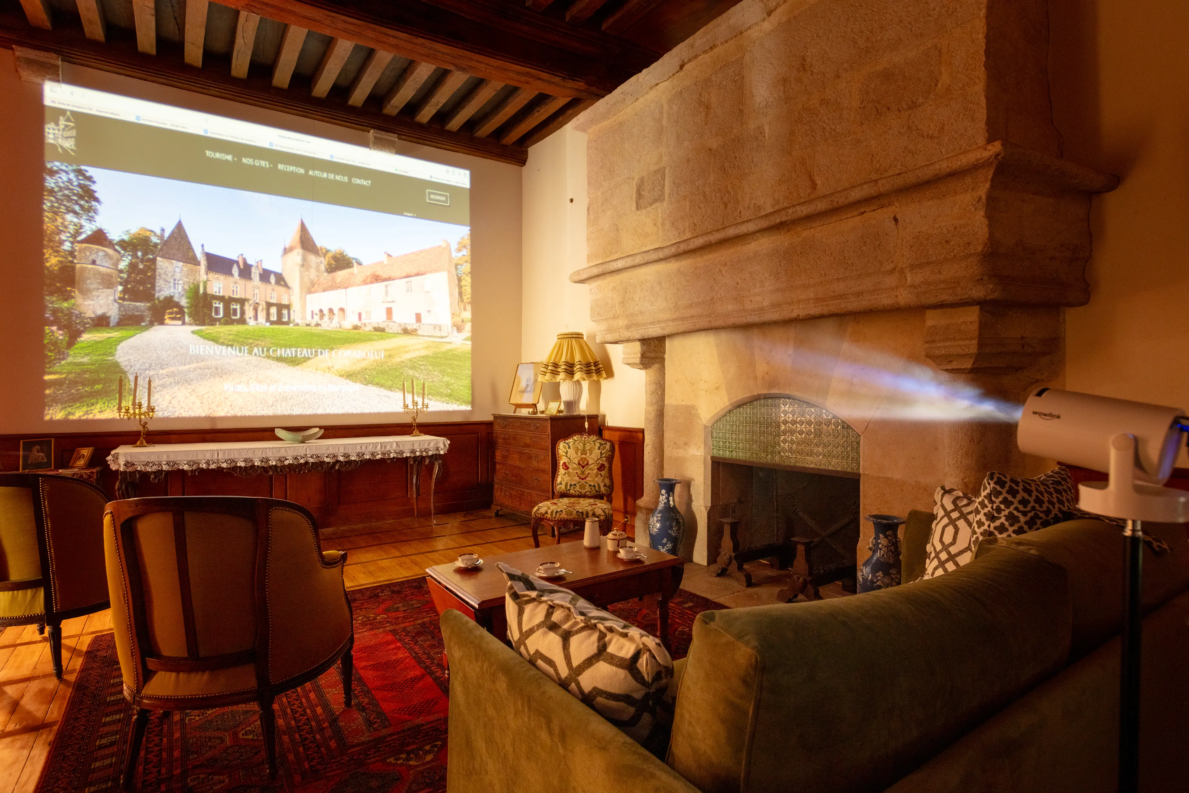 CHATEAU DE CORABOEUF 5