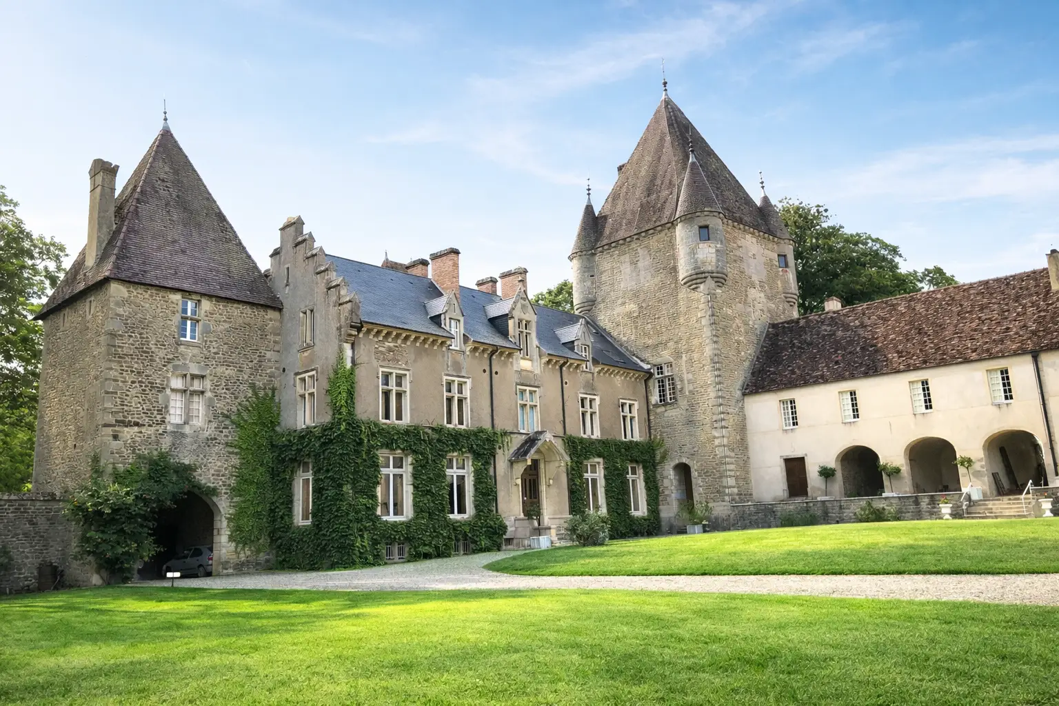 CHATEAU DE CORABOEUF