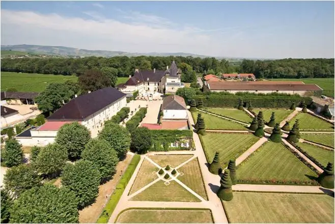 Château Hôtel de Pizay 2