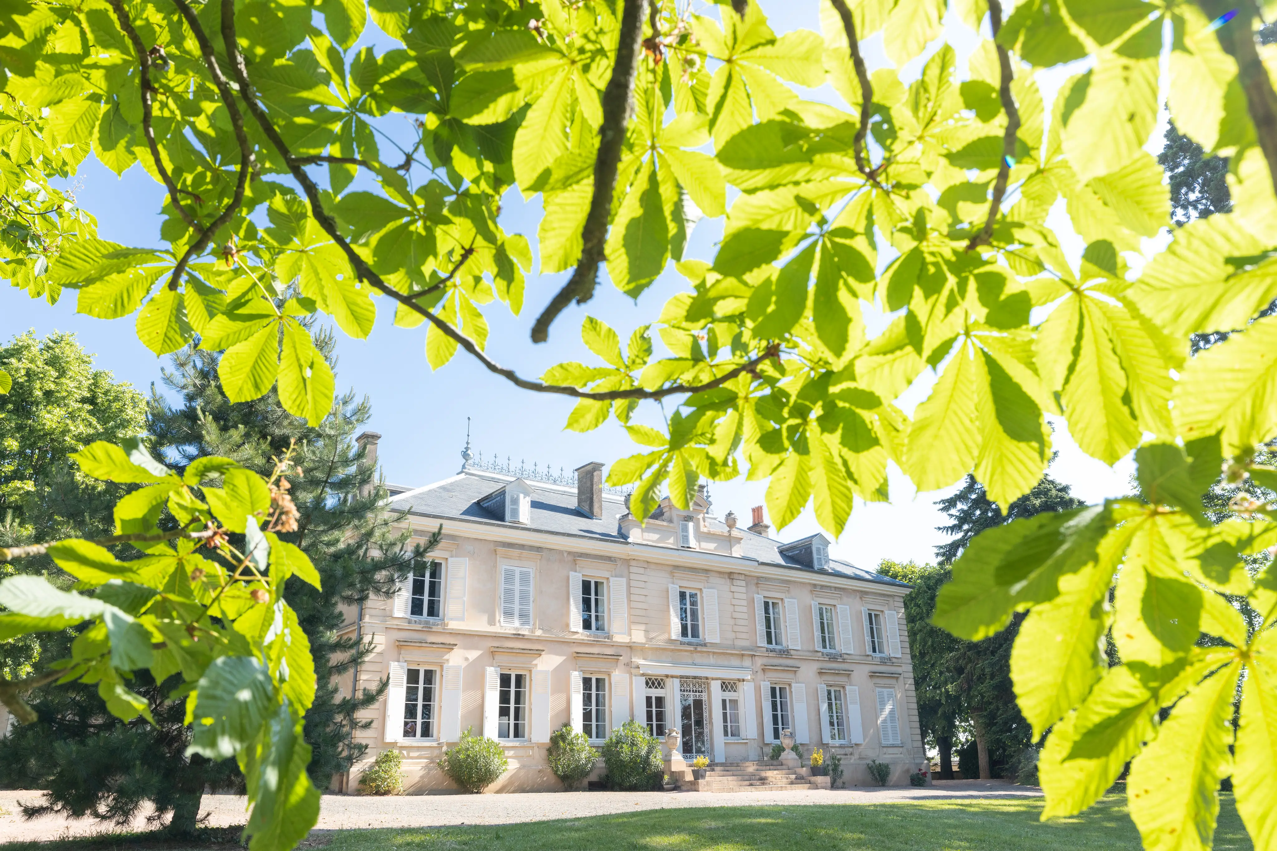 Château des Ravatys 10