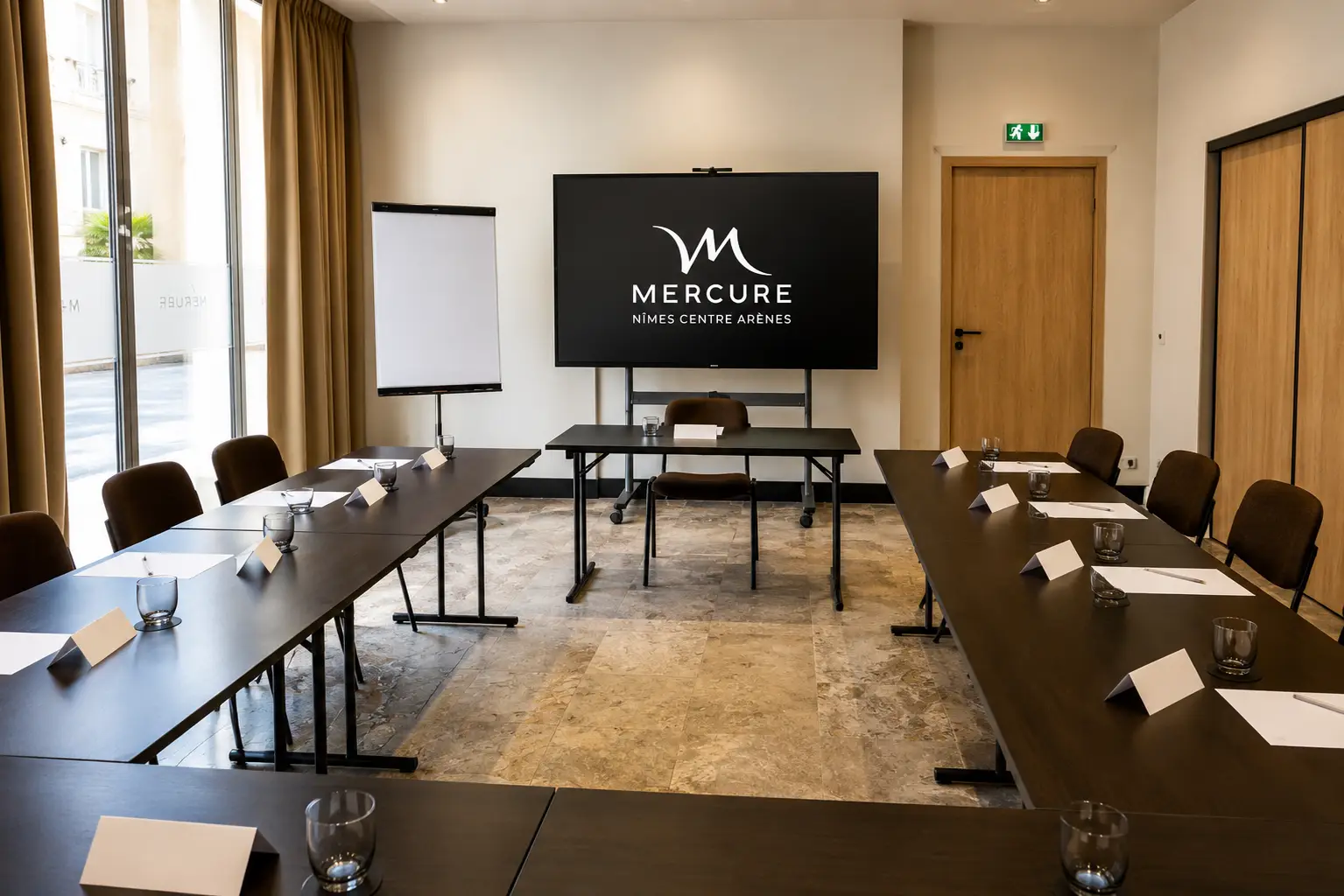 Mercure Nîmes Centre Arènes**** 4