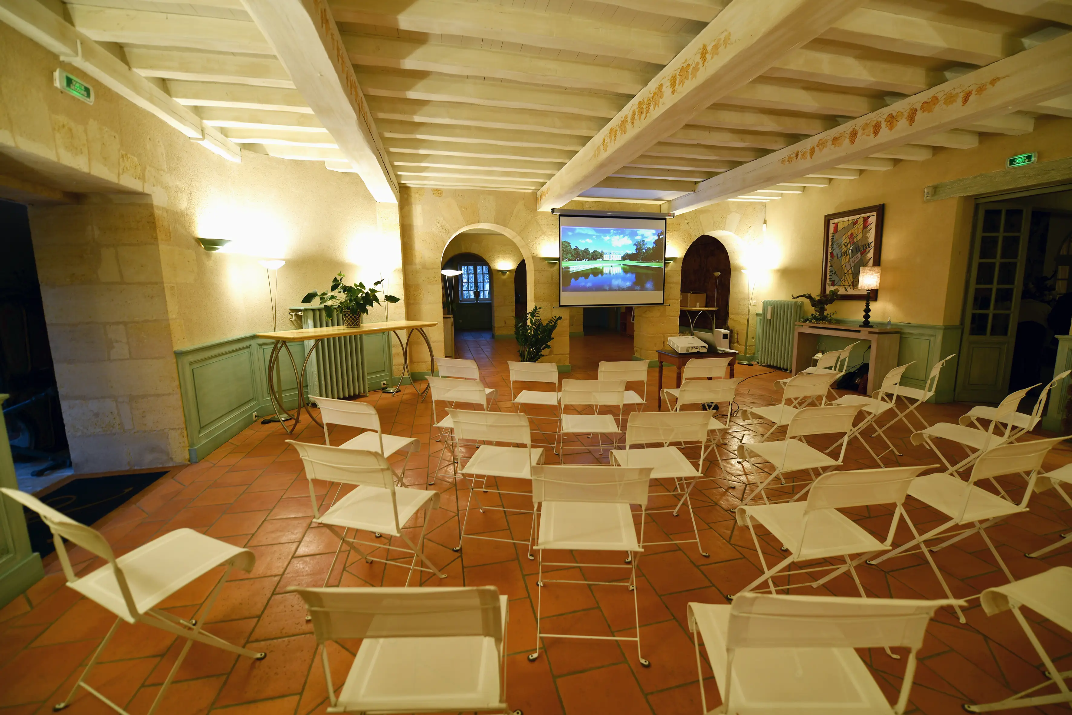 Château la Louvière 8