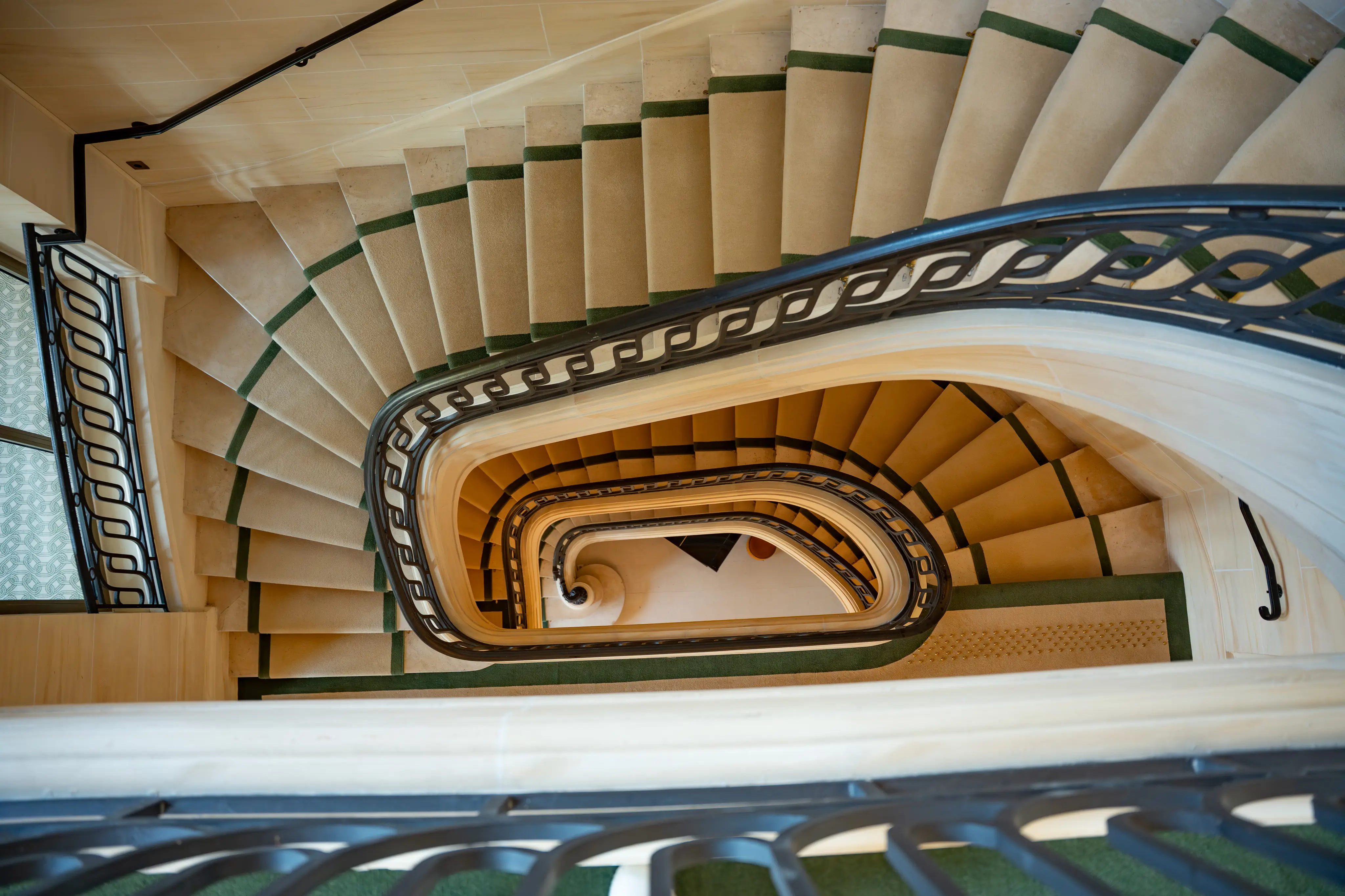 InterContinental Chantilly Château Mont Royal 6
