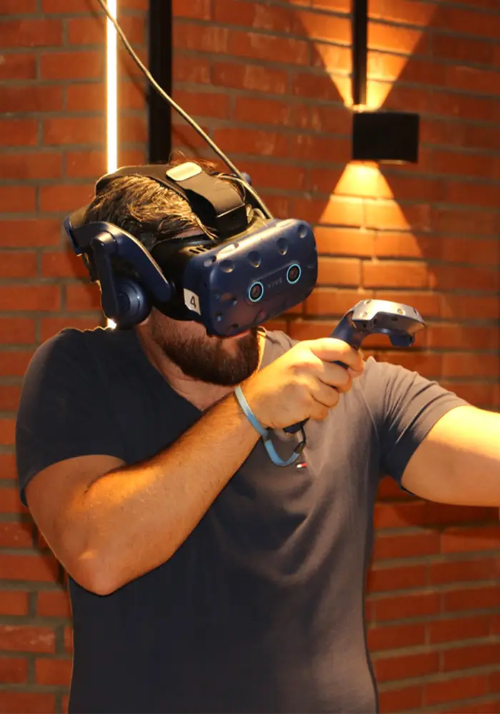 Expériences Collaboratives de Réalité Virtuelle 5