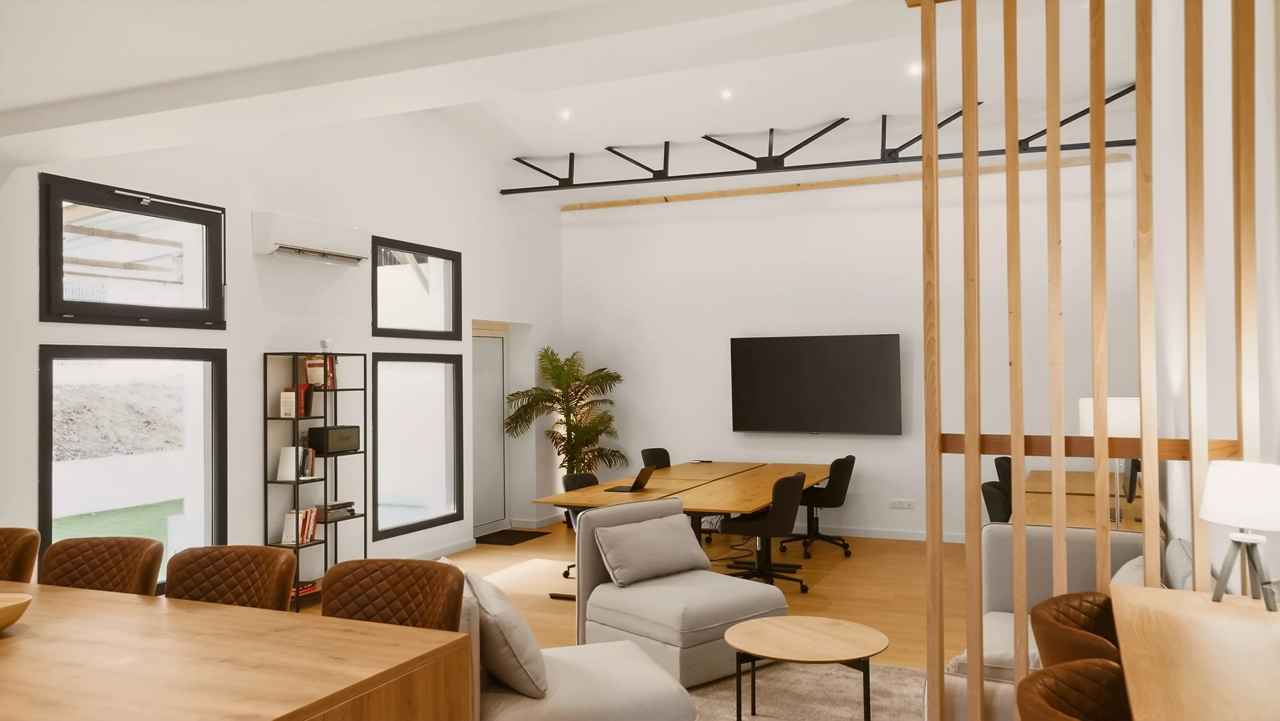 Le hangar - Business center 3