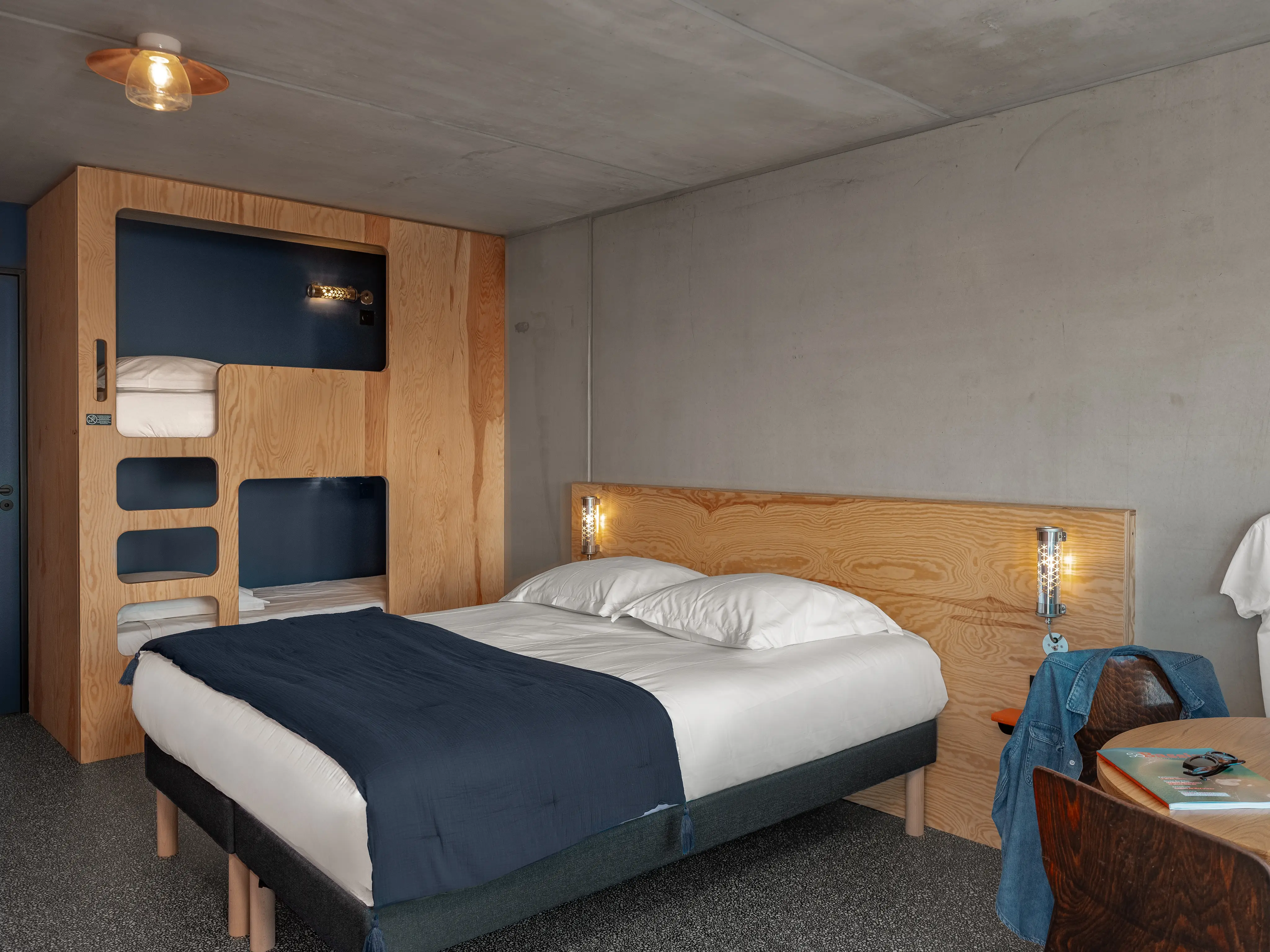 Eklo Hotel Bordeaux Centre Bastide 30
