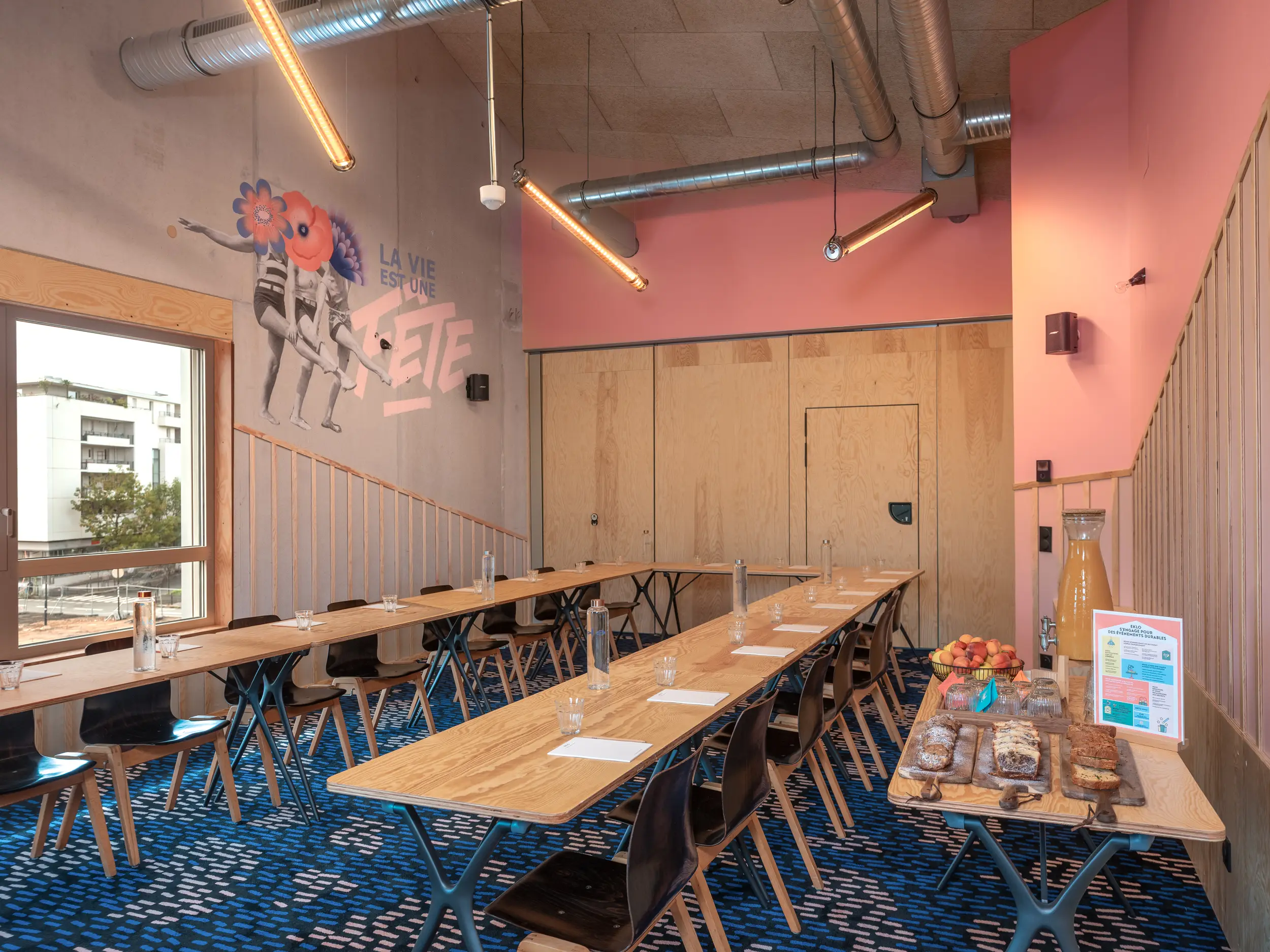 Eklo Hotel Bordeaux Centre Bastide 17