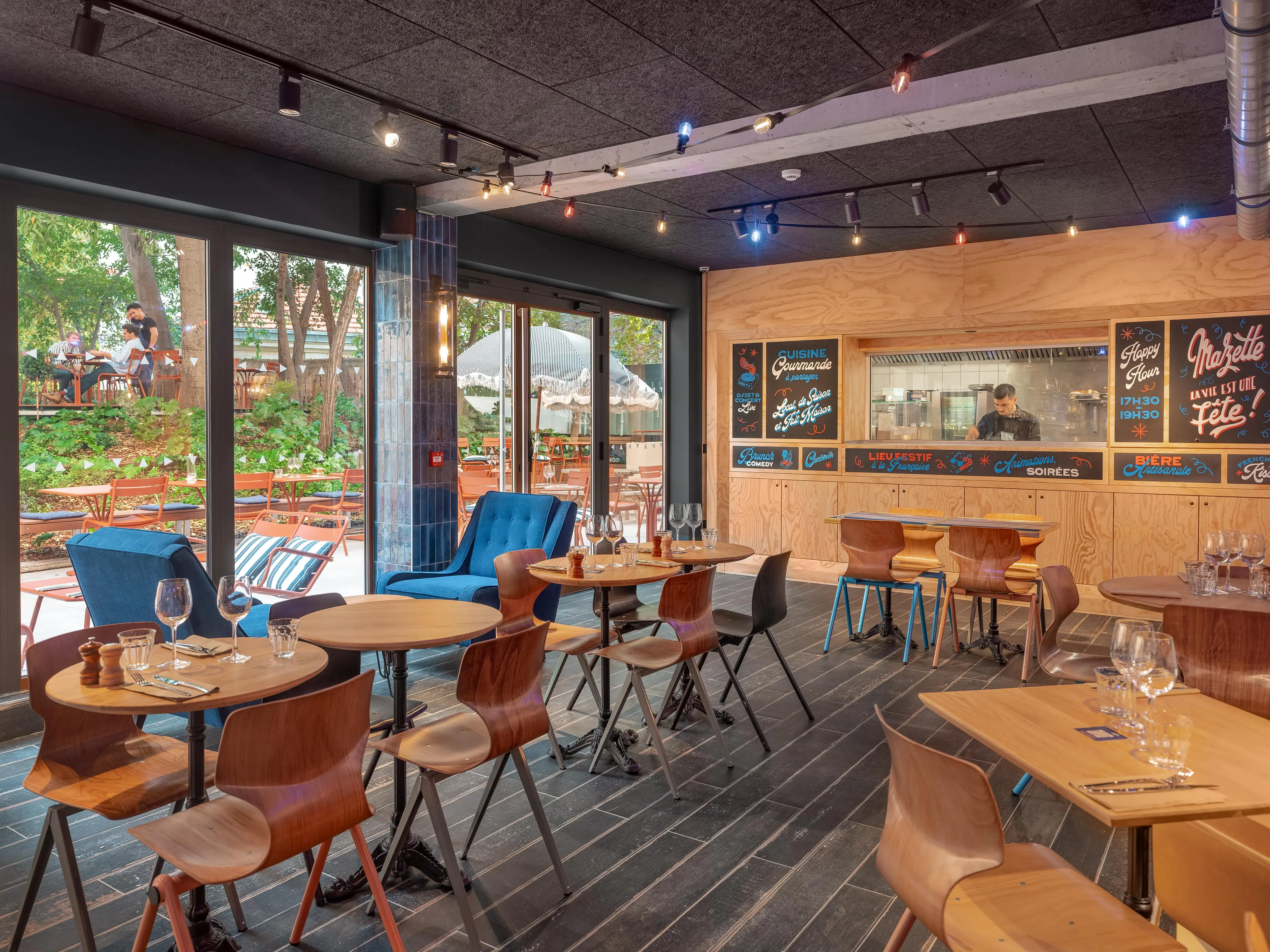 Eklo Hotel Montpellier Centre Gare Saint-Roch 4