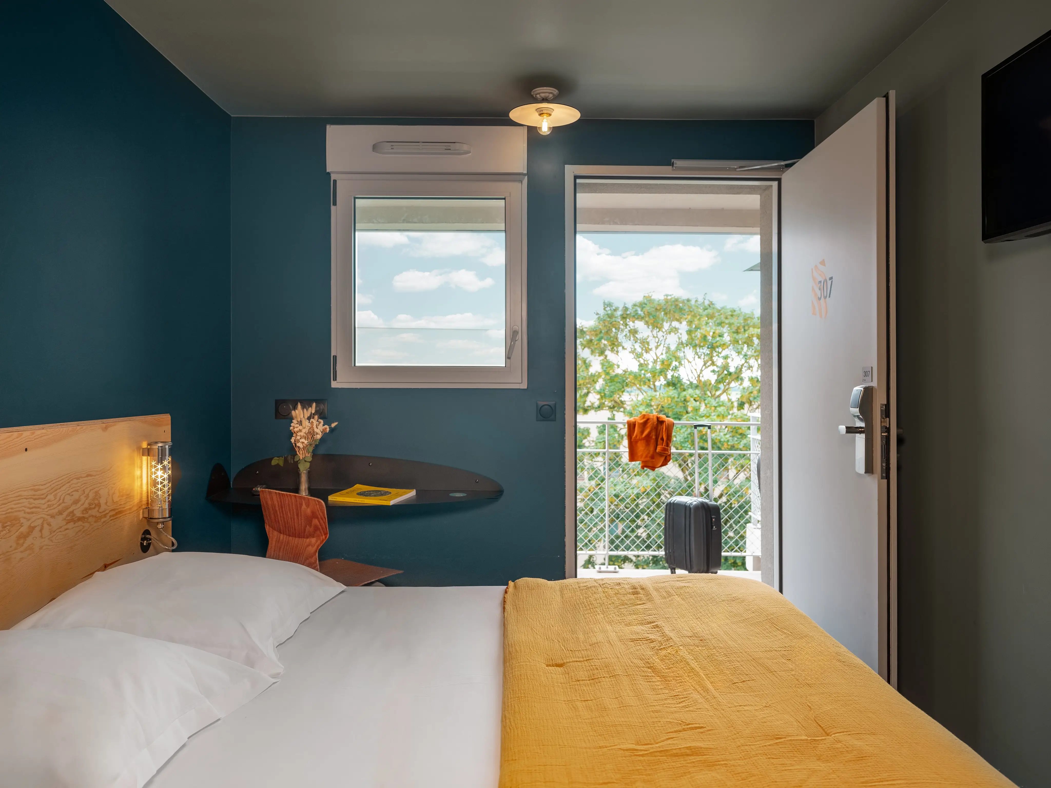 Eklo Hotel Paris Roissy CDG Airpport 14