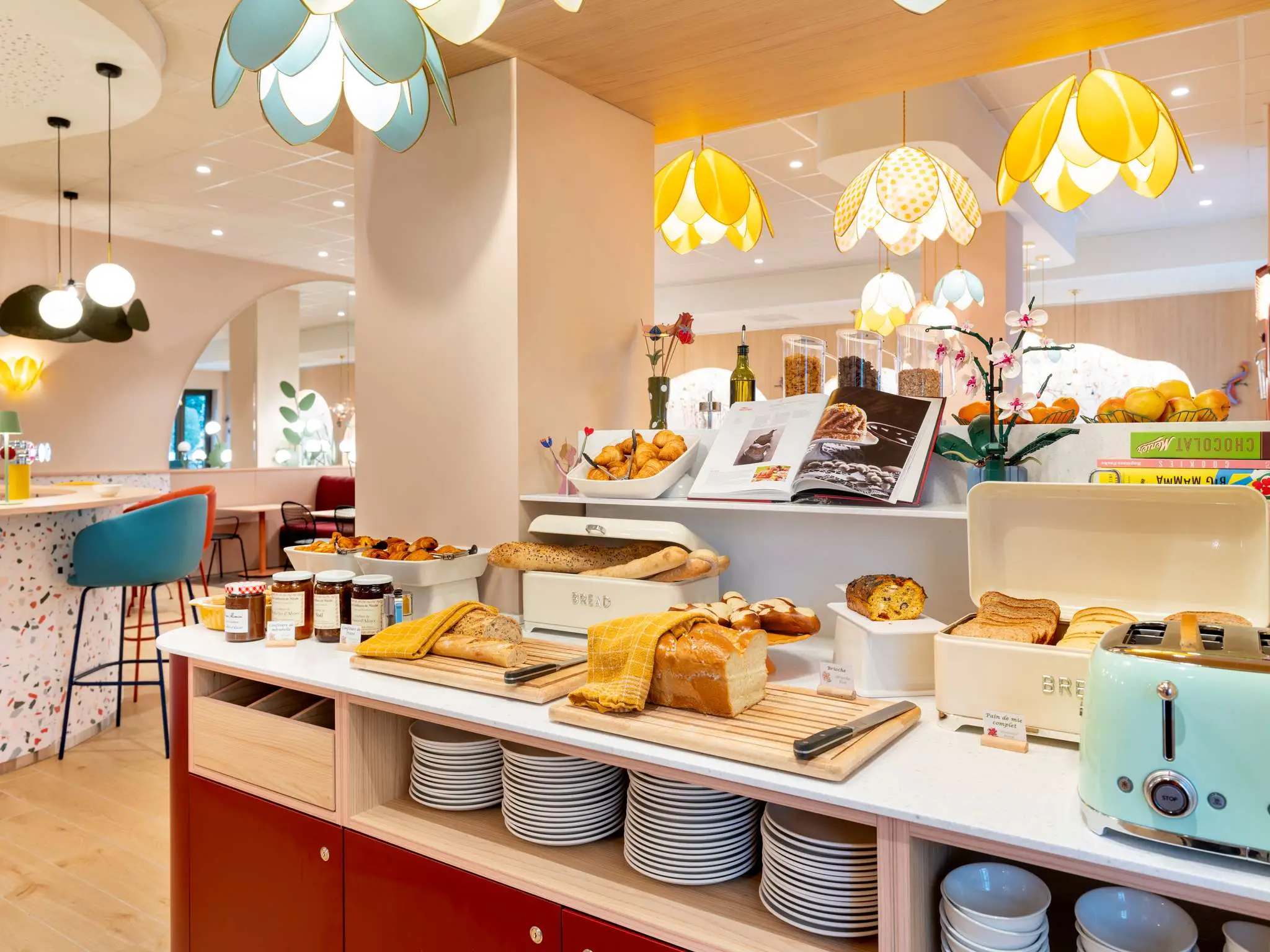 Ibis Styles Strasbourg Centre République 4