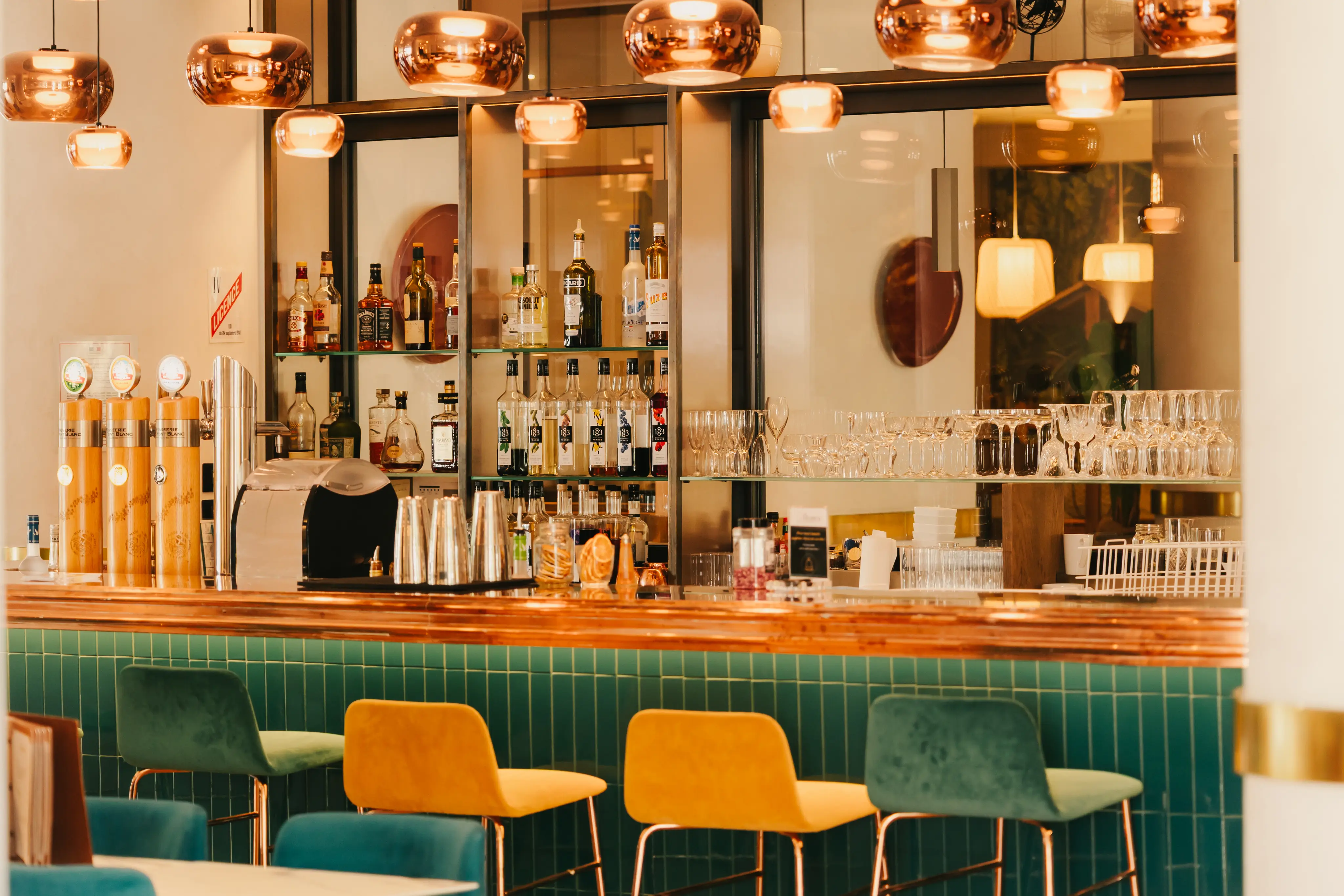 Le Riviera, Hôtel, Restaurant & Spa**** 33