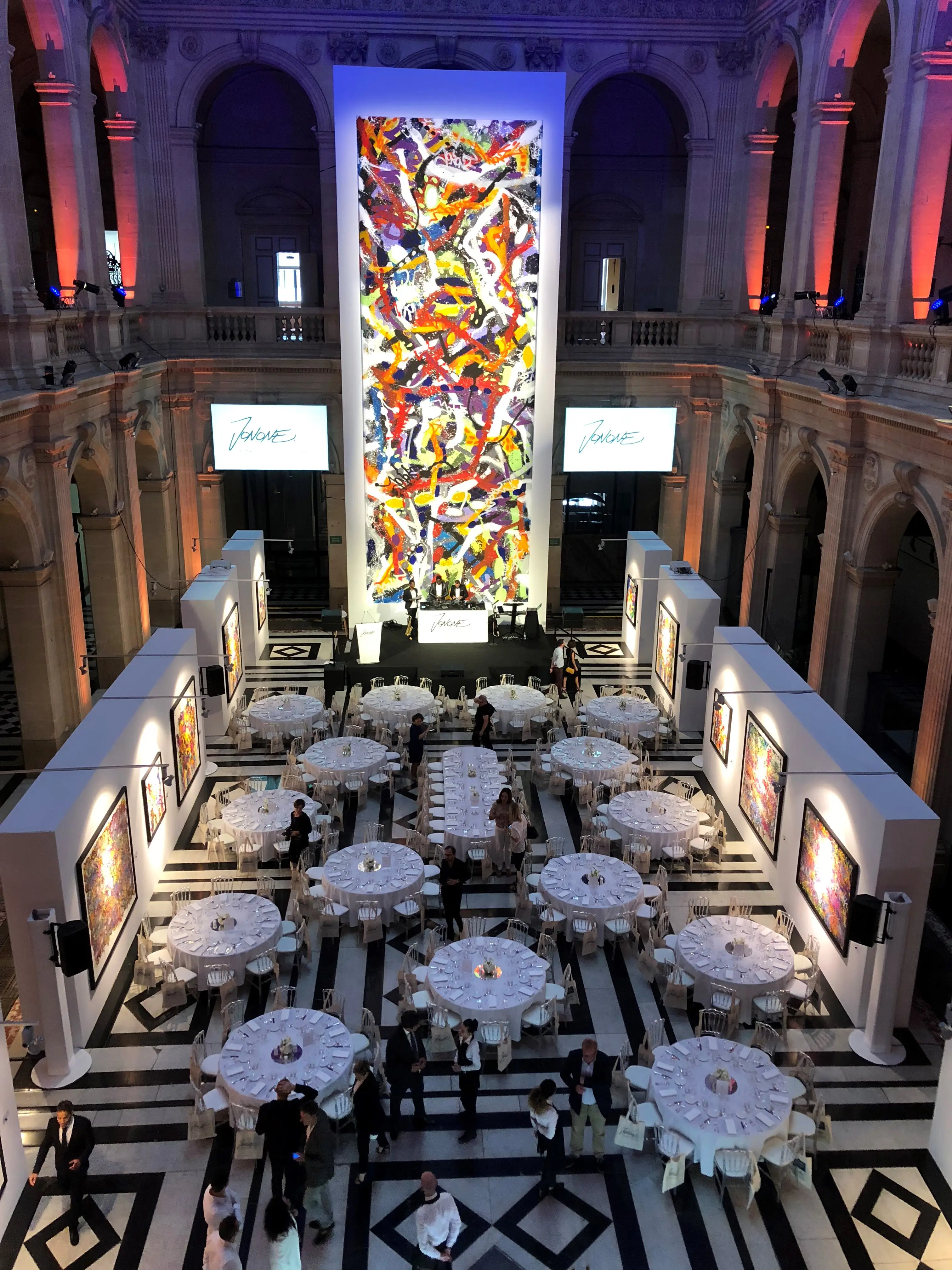 Le Palais de la Bourse 11