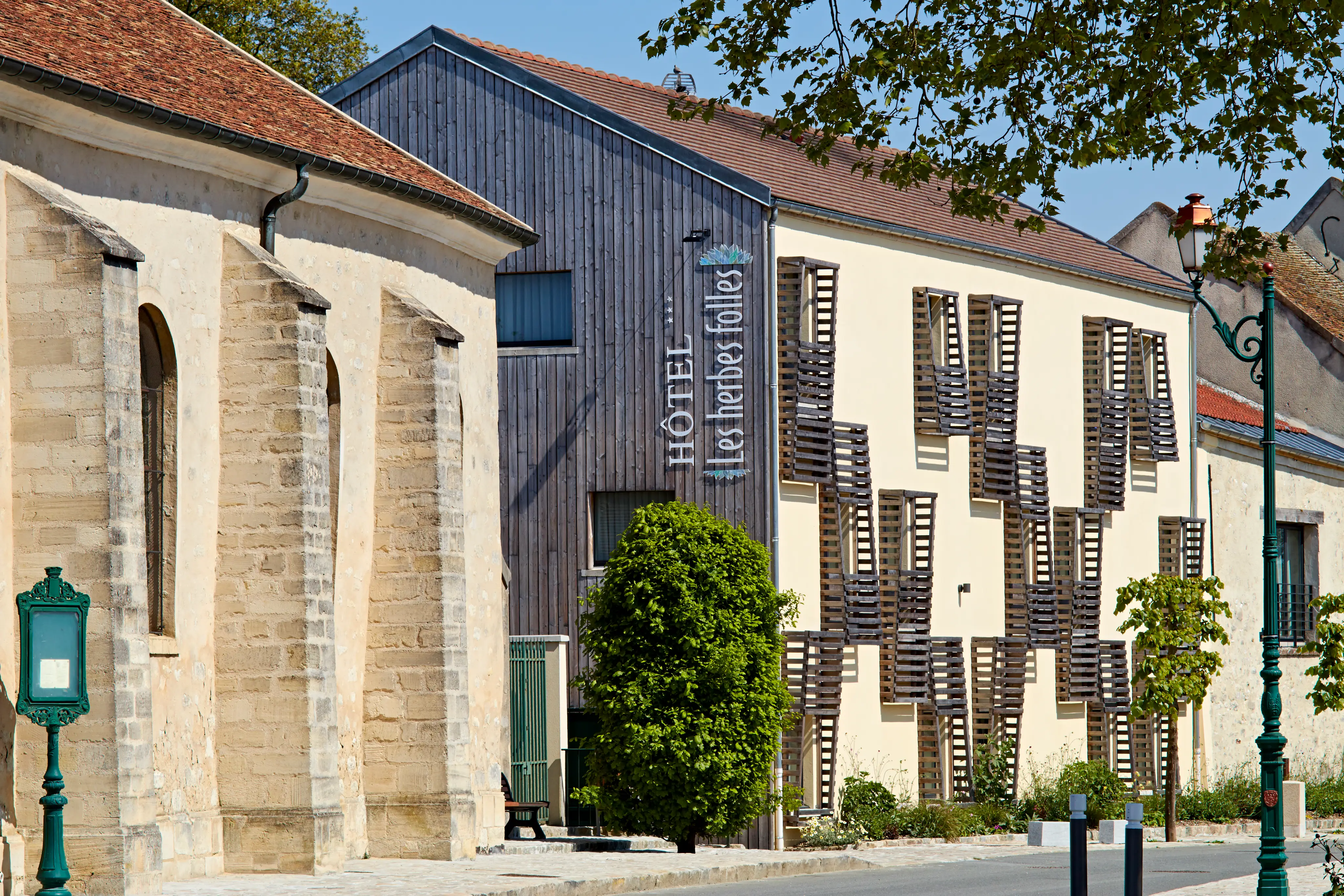 Hôtel Les Herbes Folles 17
