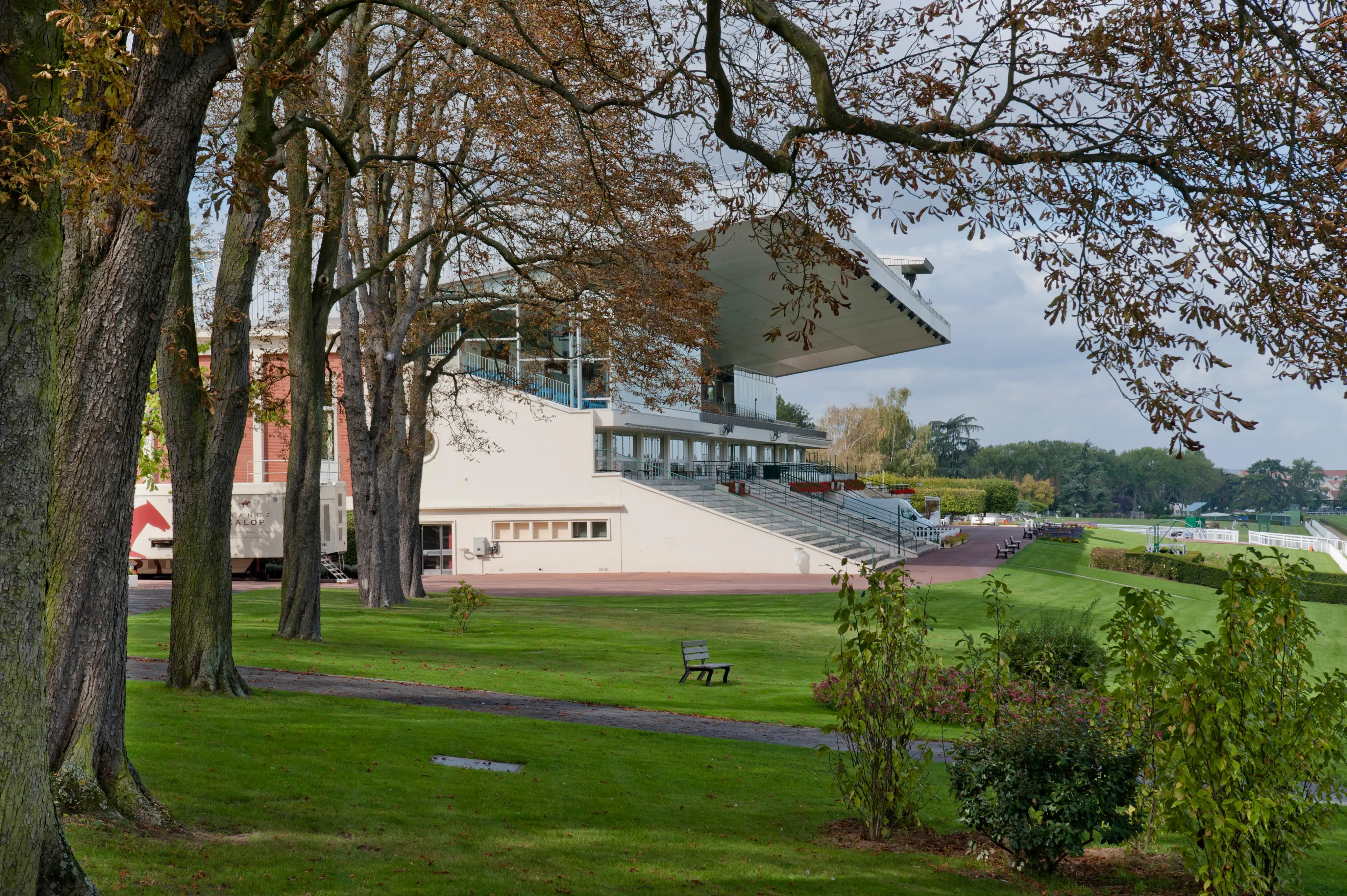Hippodrome de Saint-Cloud