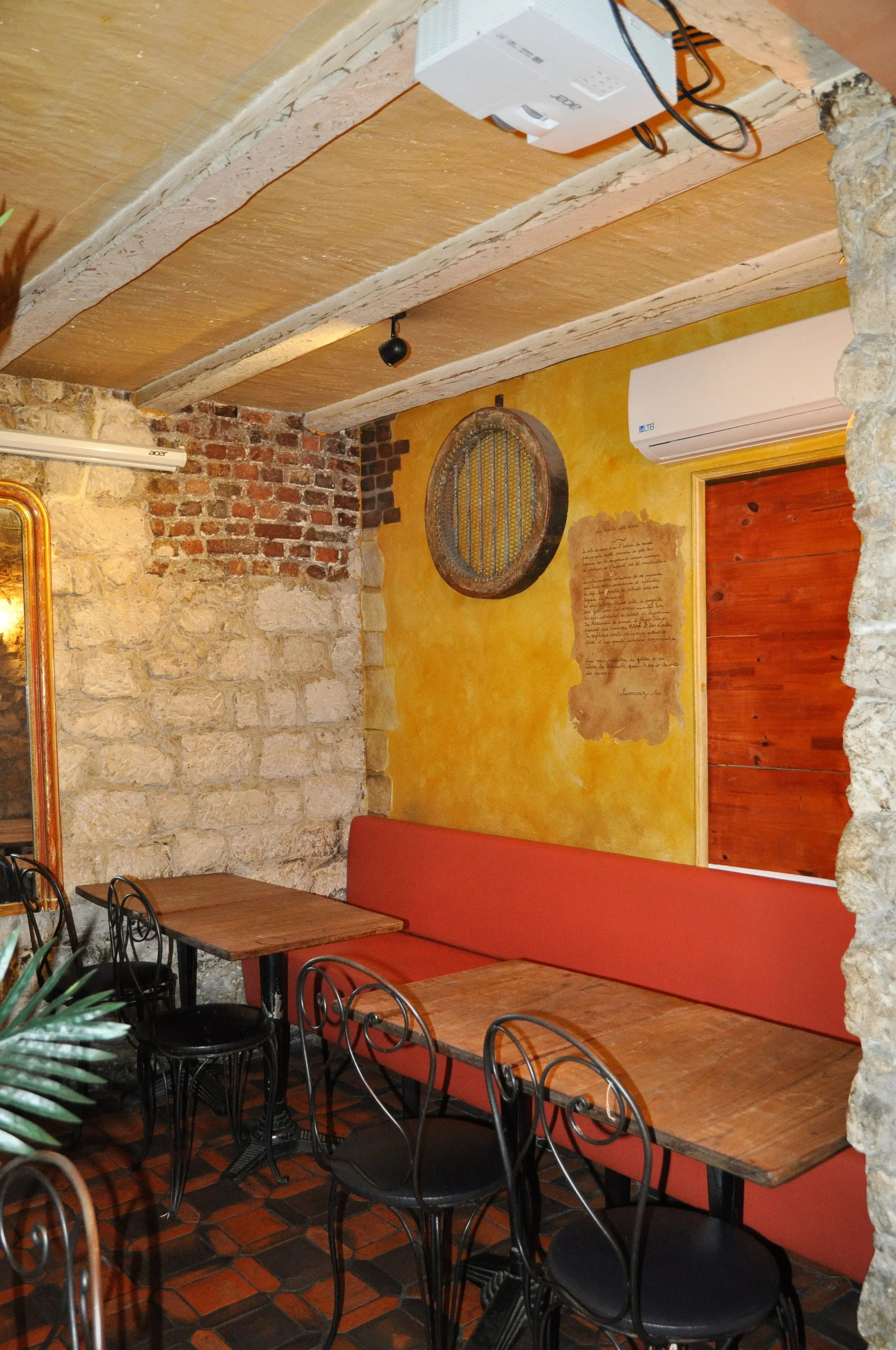 La Boussole 11