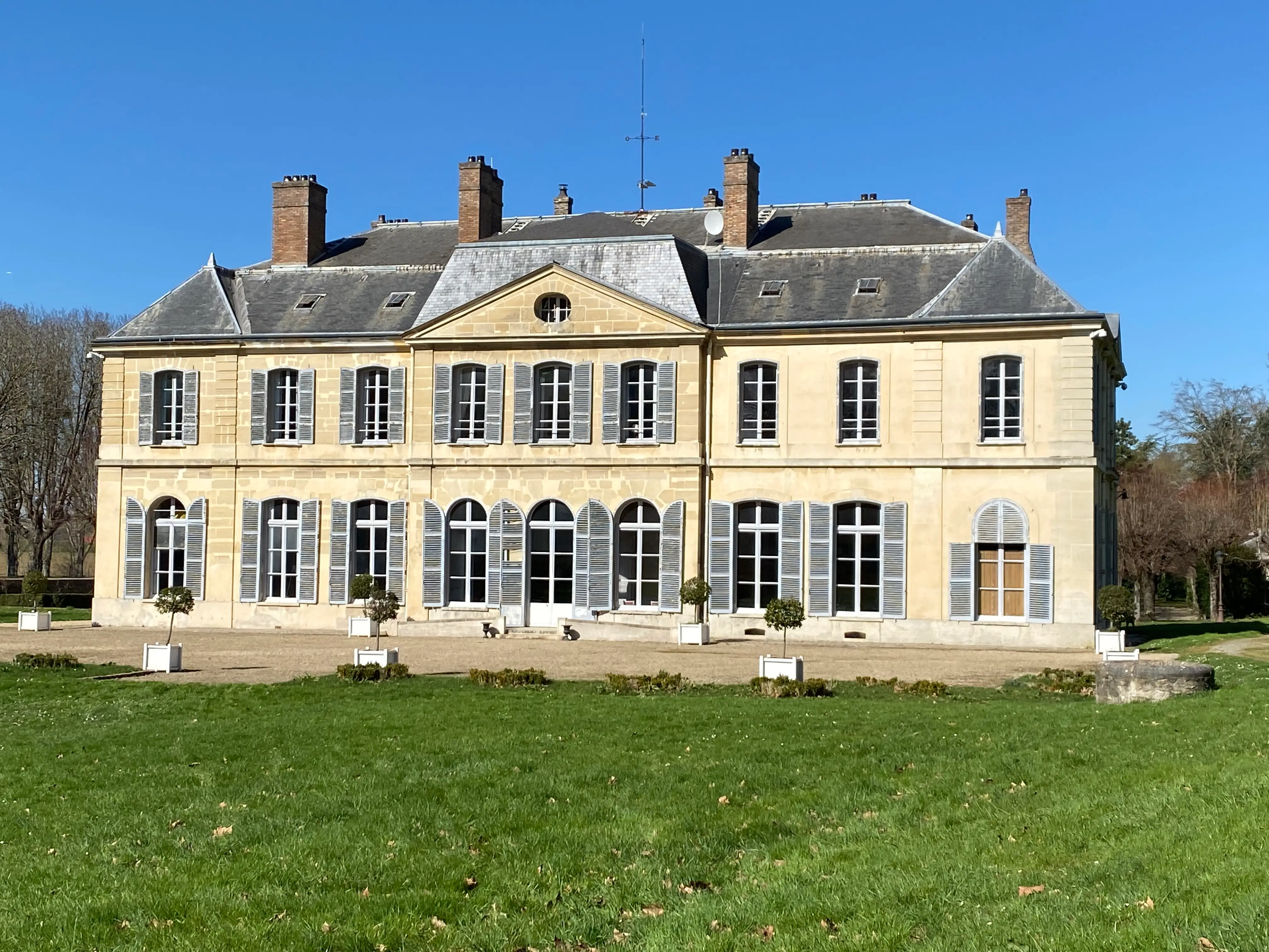 Château de Grand Maisons 13