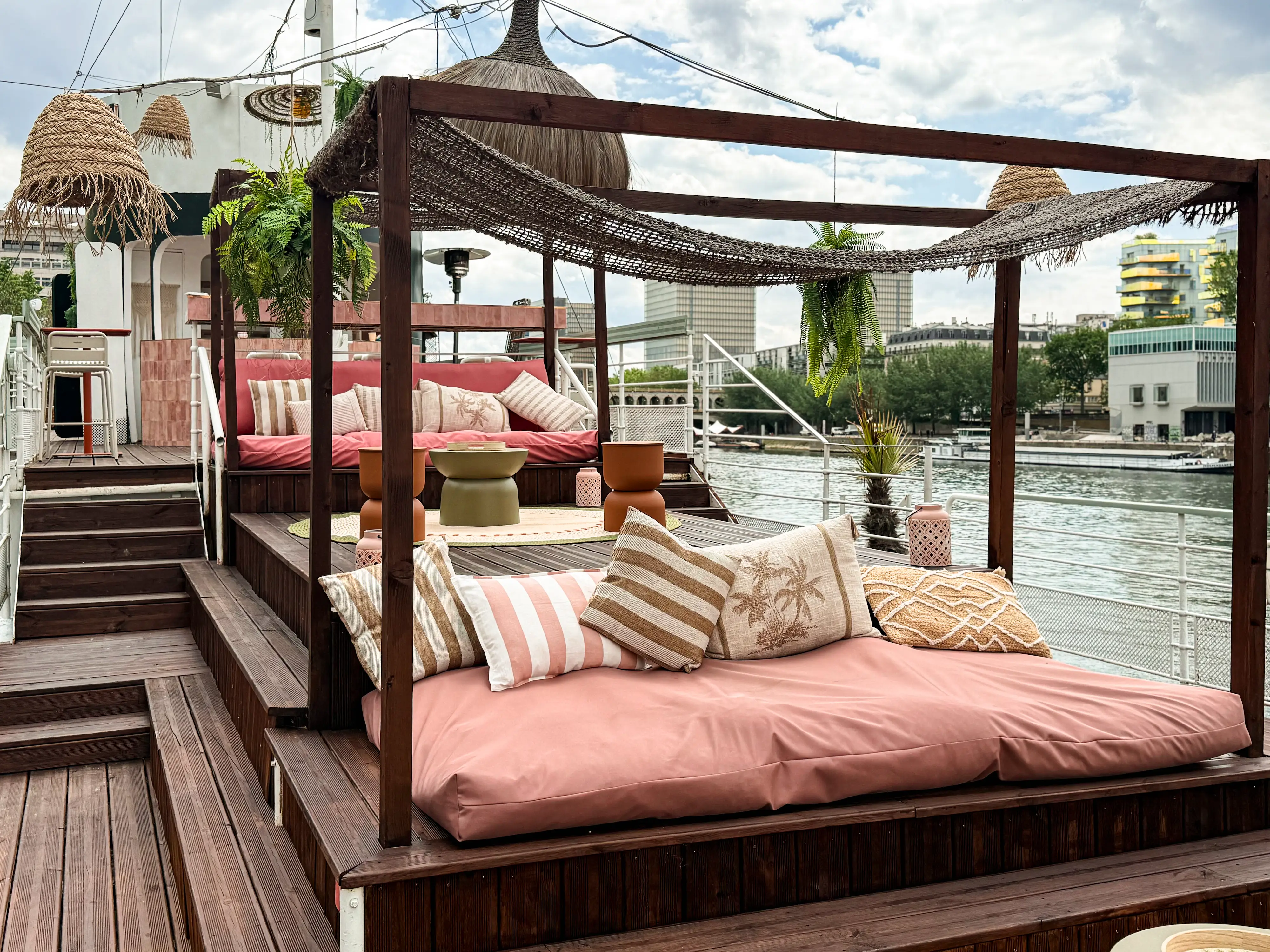 Péniche Olivia 30