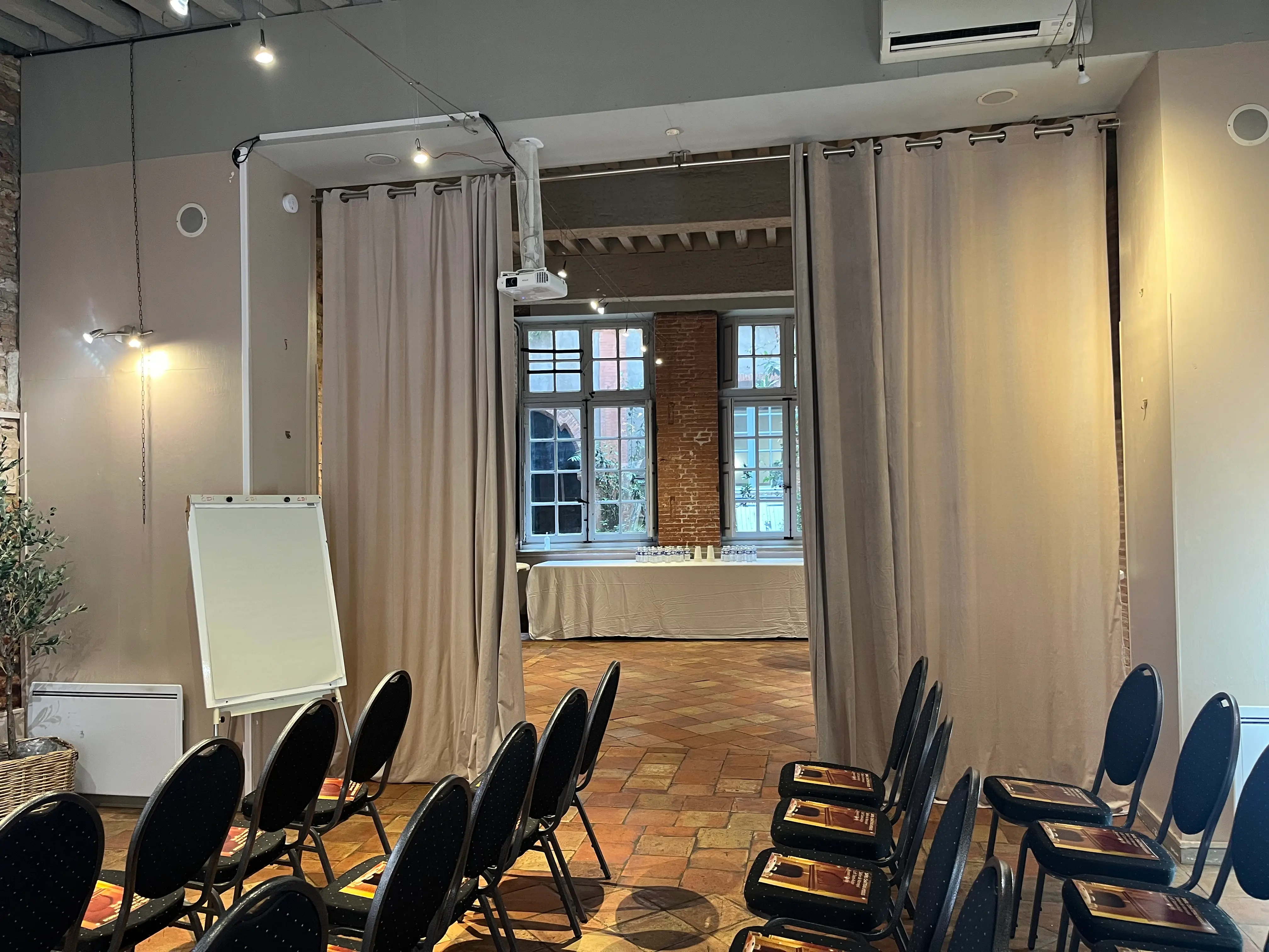 Salon de Marjevol 24