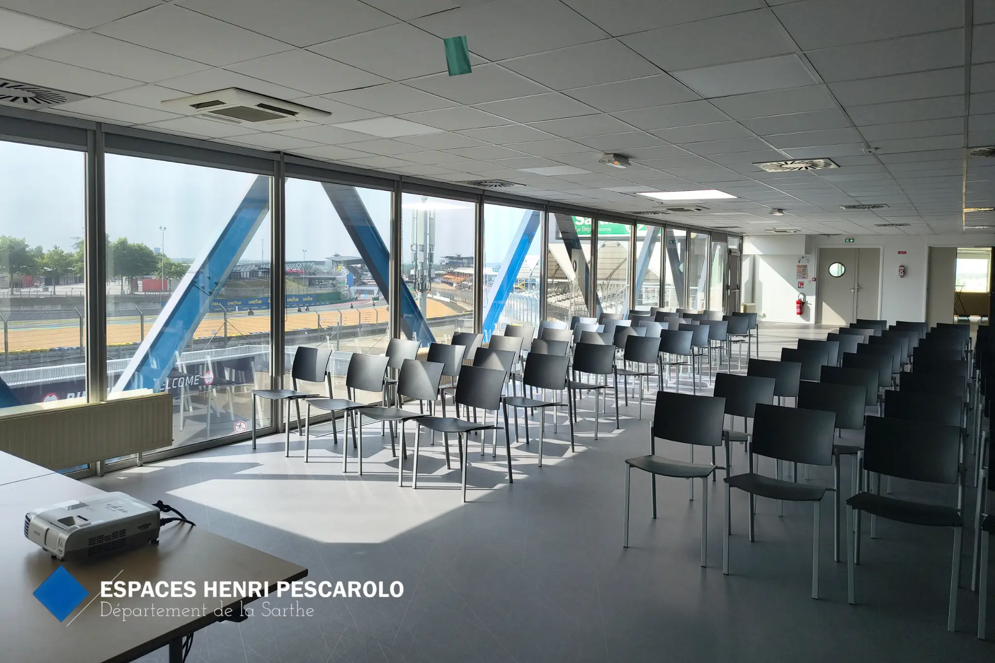 Espaces Henri Pescarolo 2