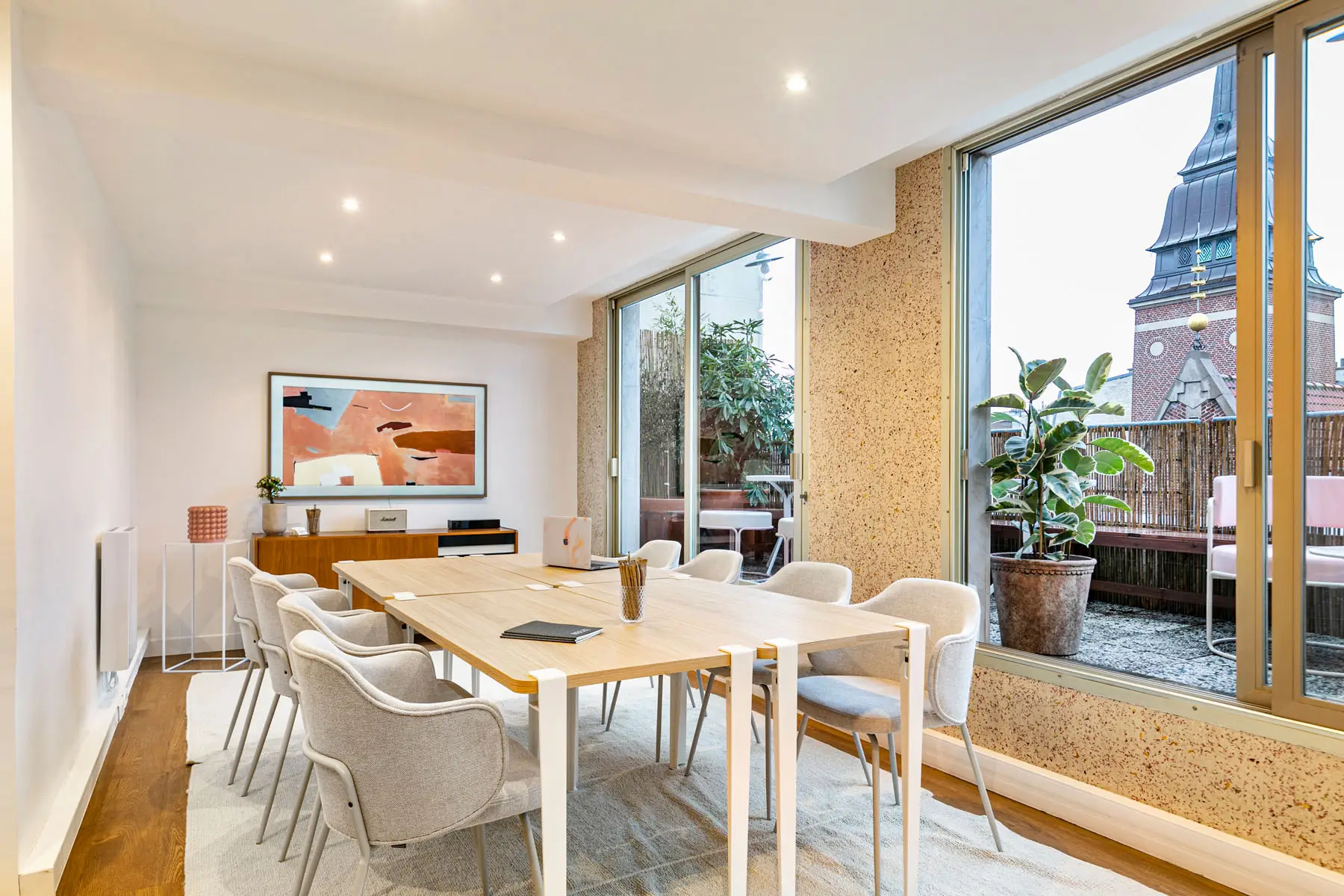 Keeze La Loggia