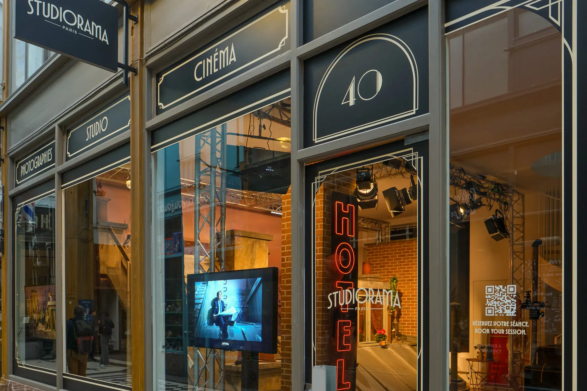 STUDIORAMA, votre soirée dans un décor de cinéma 5