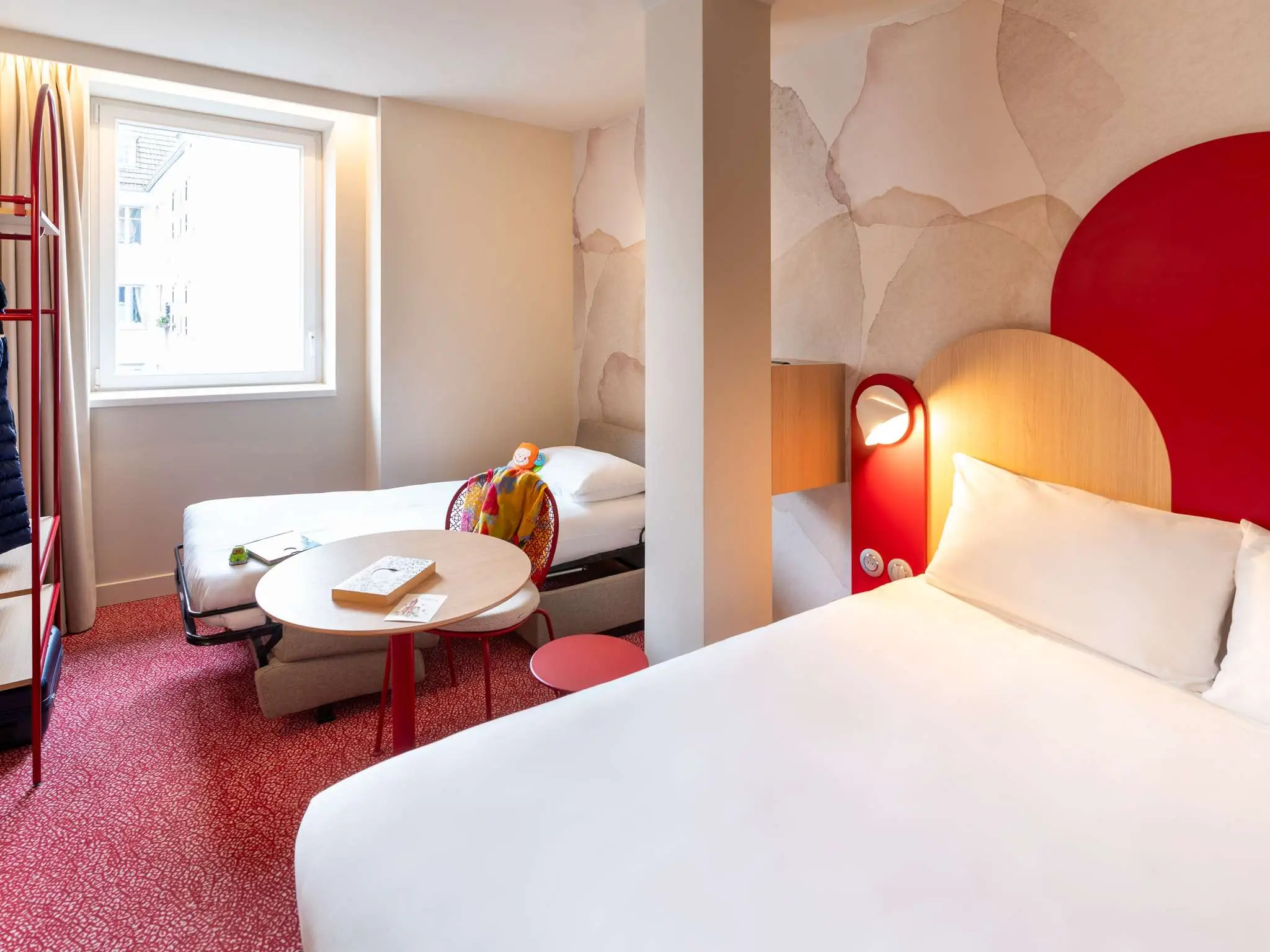 Ibis Styles Strasbourg Centre République 6
