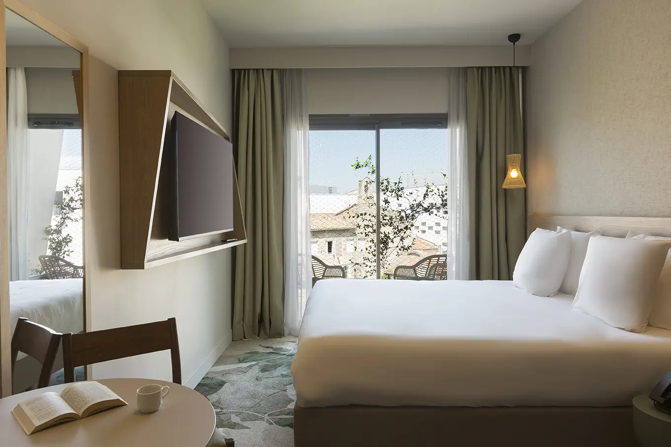 Mercure Nîmes Centre Arènes**** 6