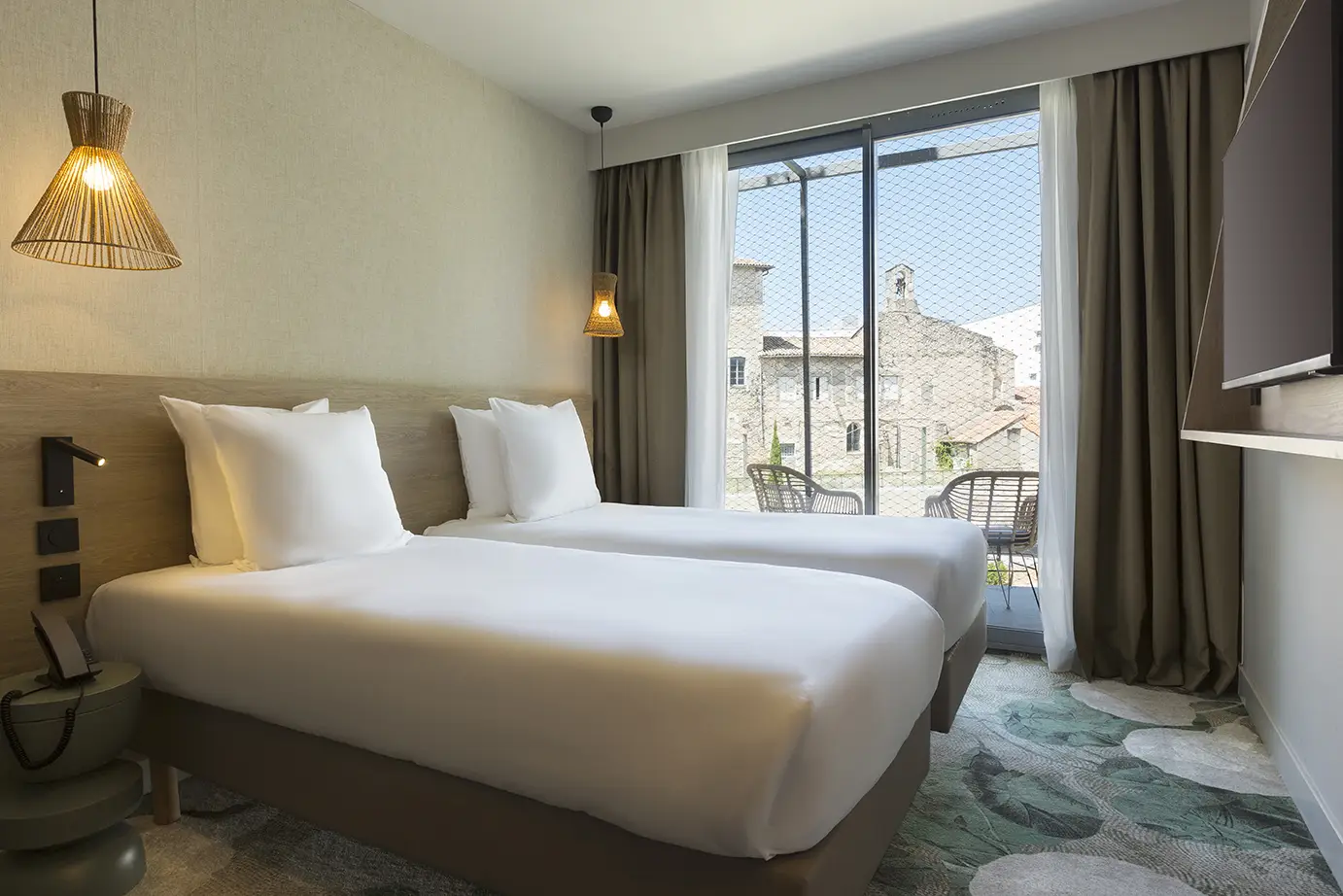 Mercure Nîmes Centre Arènes**** 9