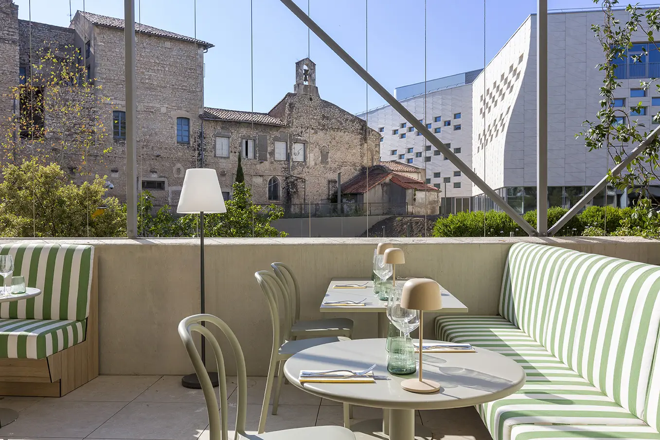 Mercure Nîmes Centre Arènes**** 5