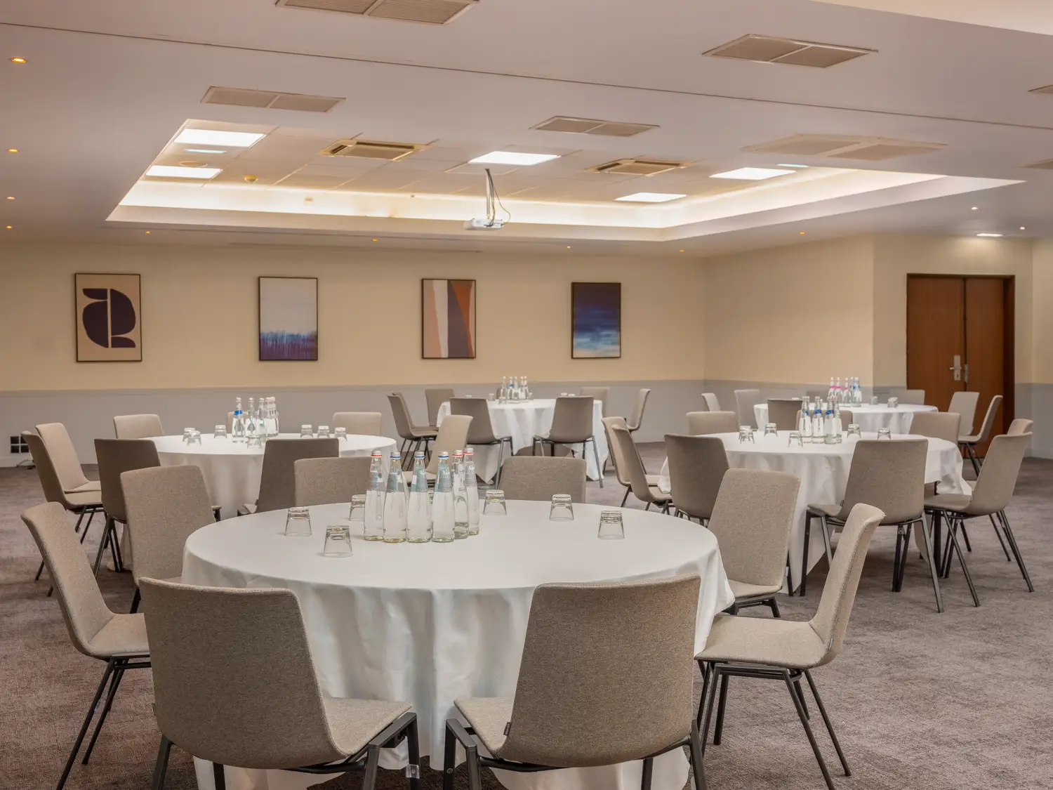 Hôtel MERCURE PARIS GARE MONTPARNASSE TGV 4