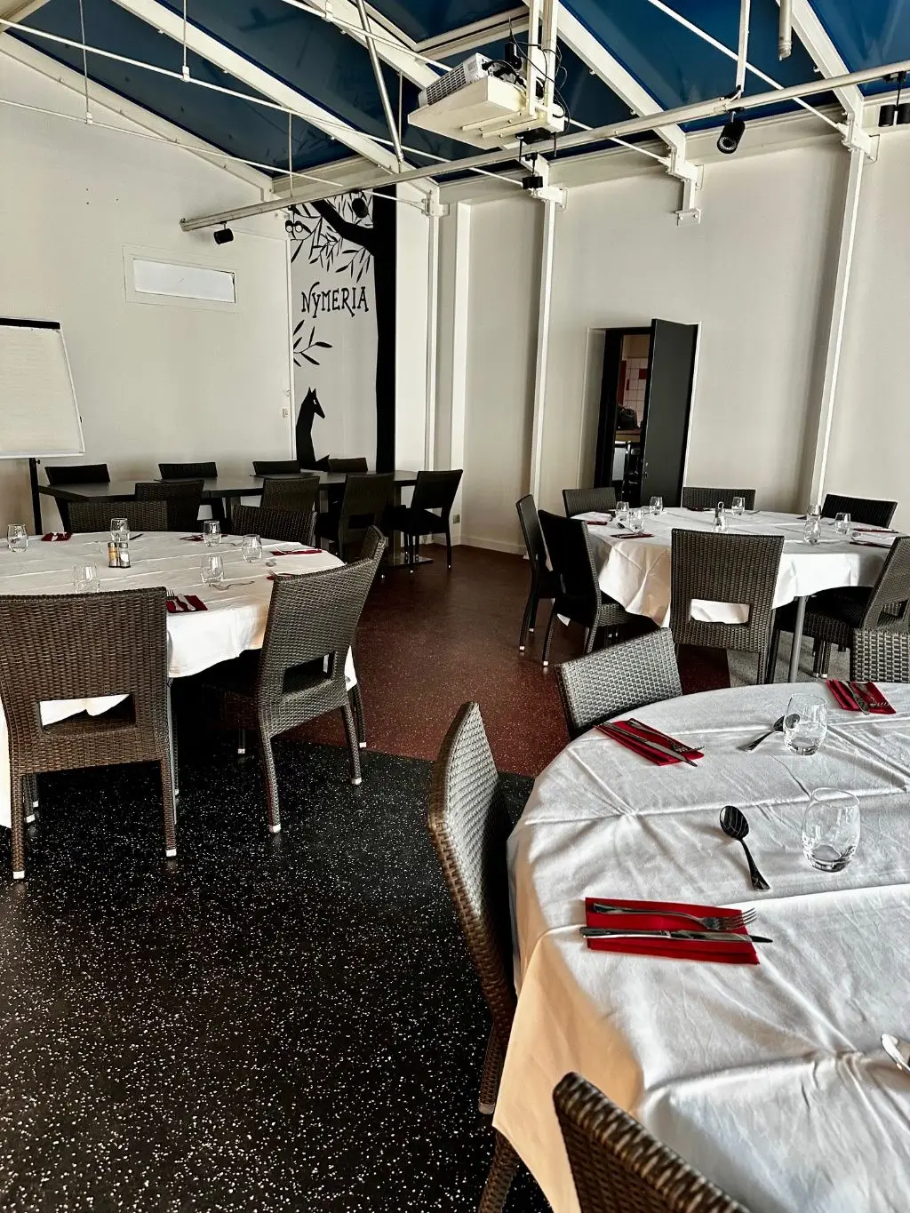 Ibis Styles Lyon Gorge de Loup Saphir 11