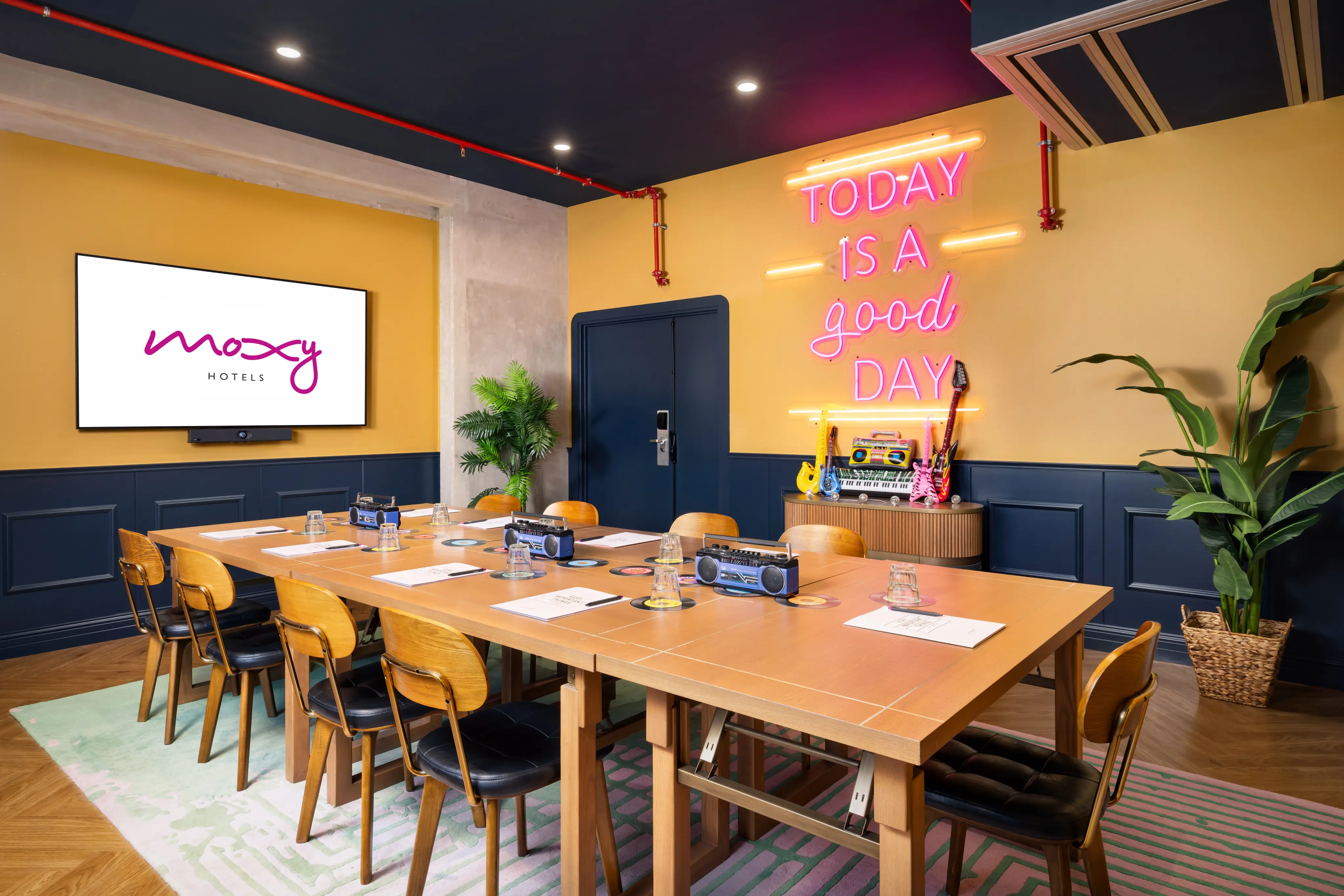 Moxy Paris La Villette 11