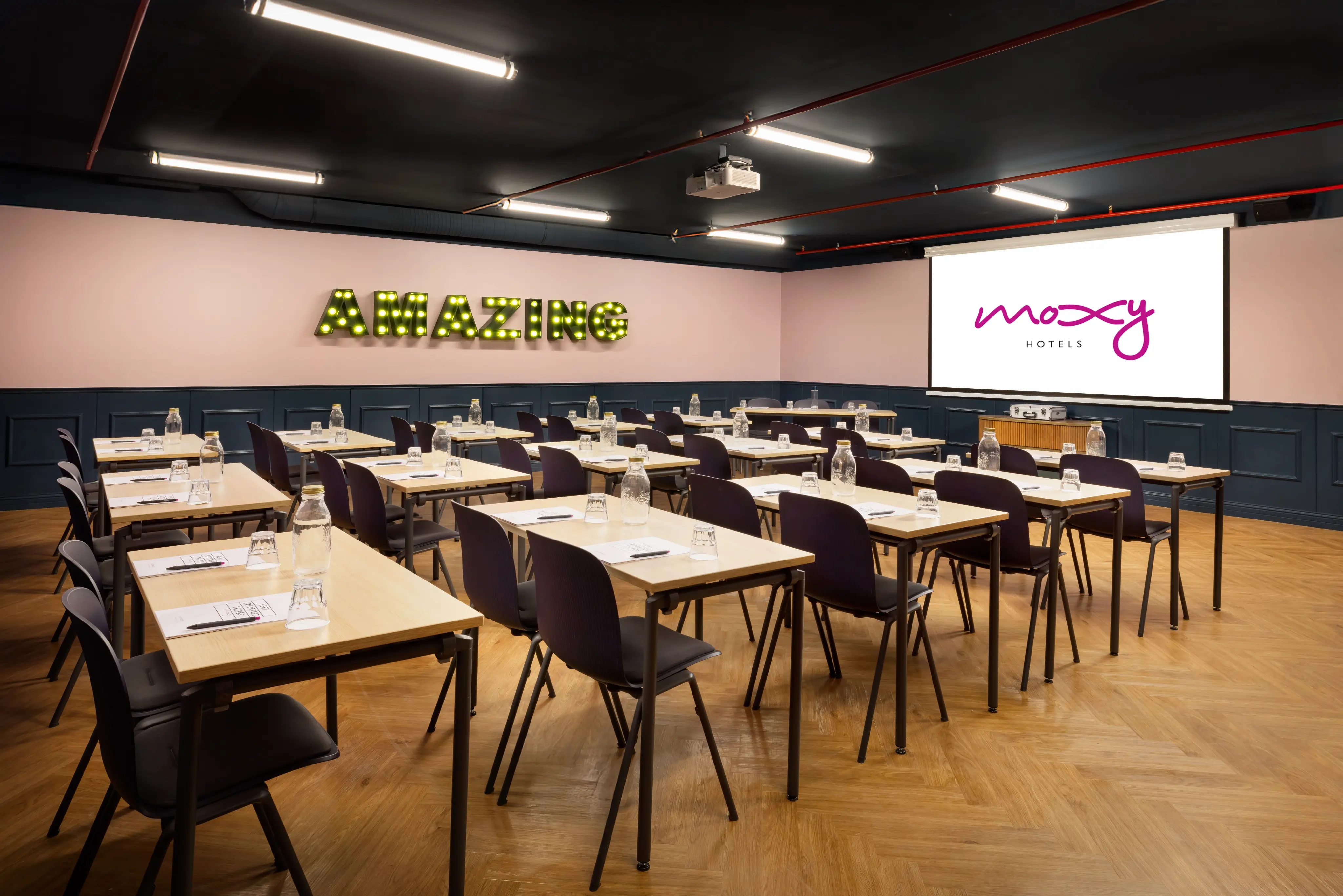 Moxy Paris La Villette 13