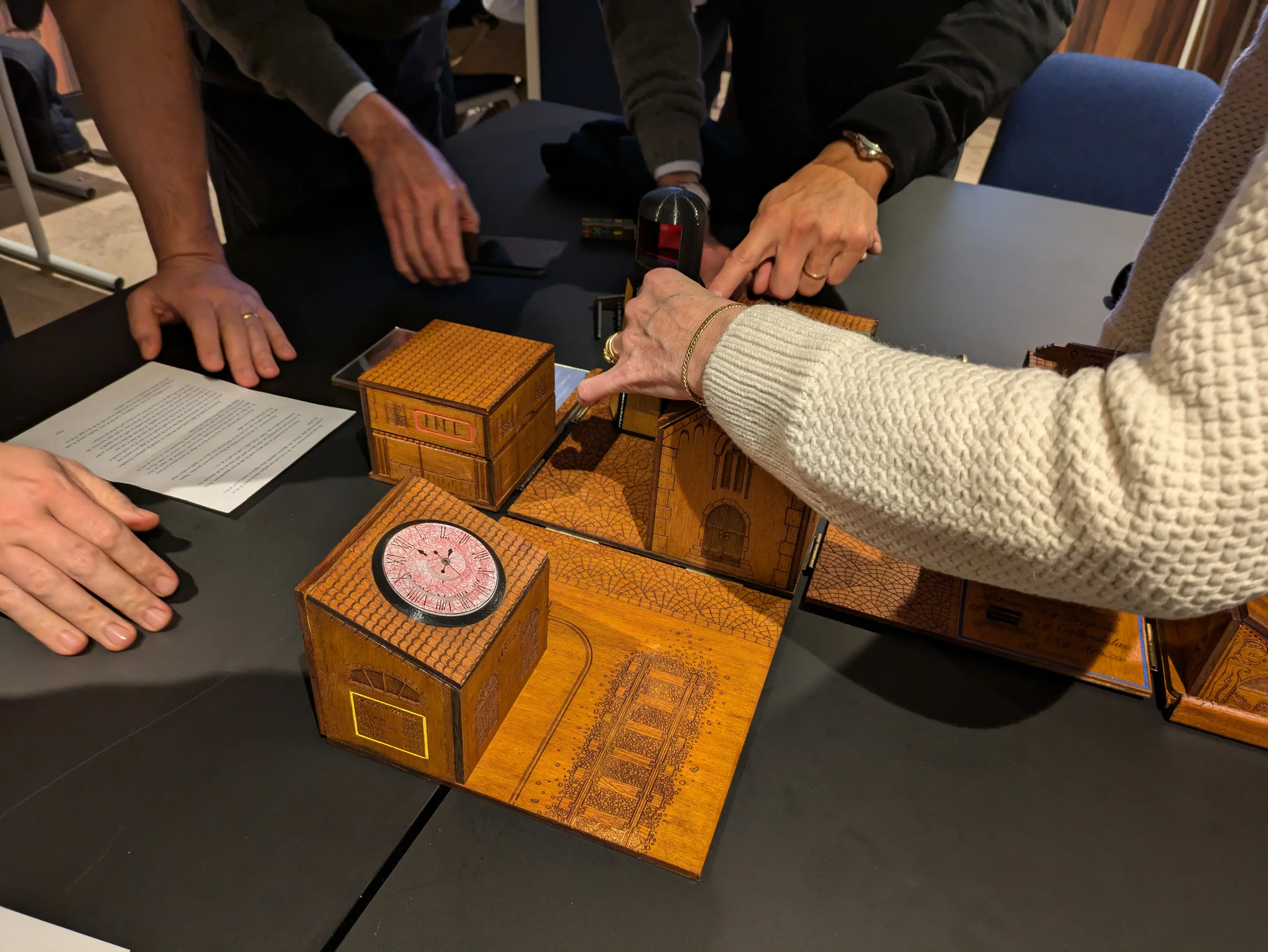 Inscape Game "Escape box" 6