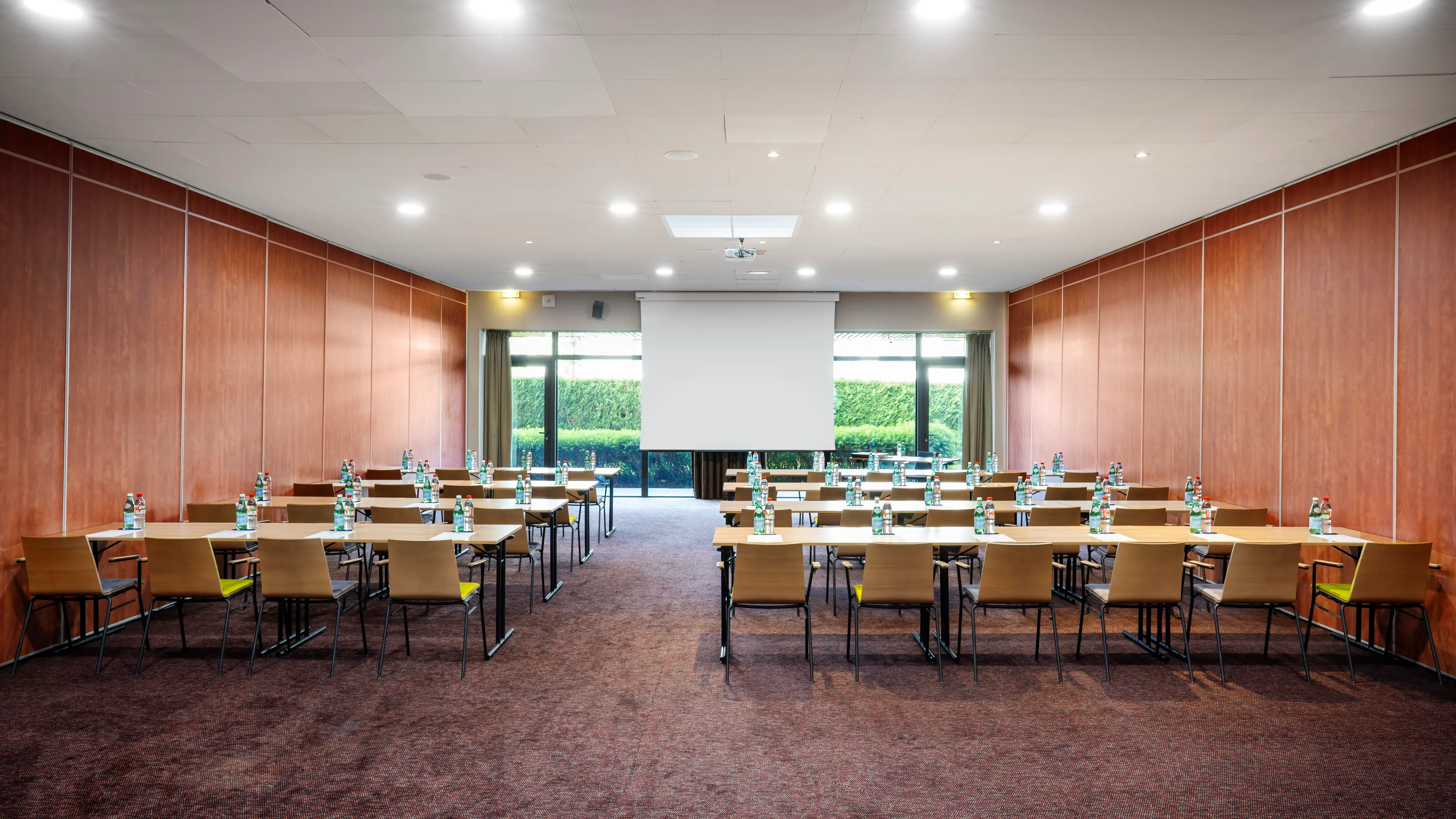 RESIDHOME SUITES PARIS SENART 8