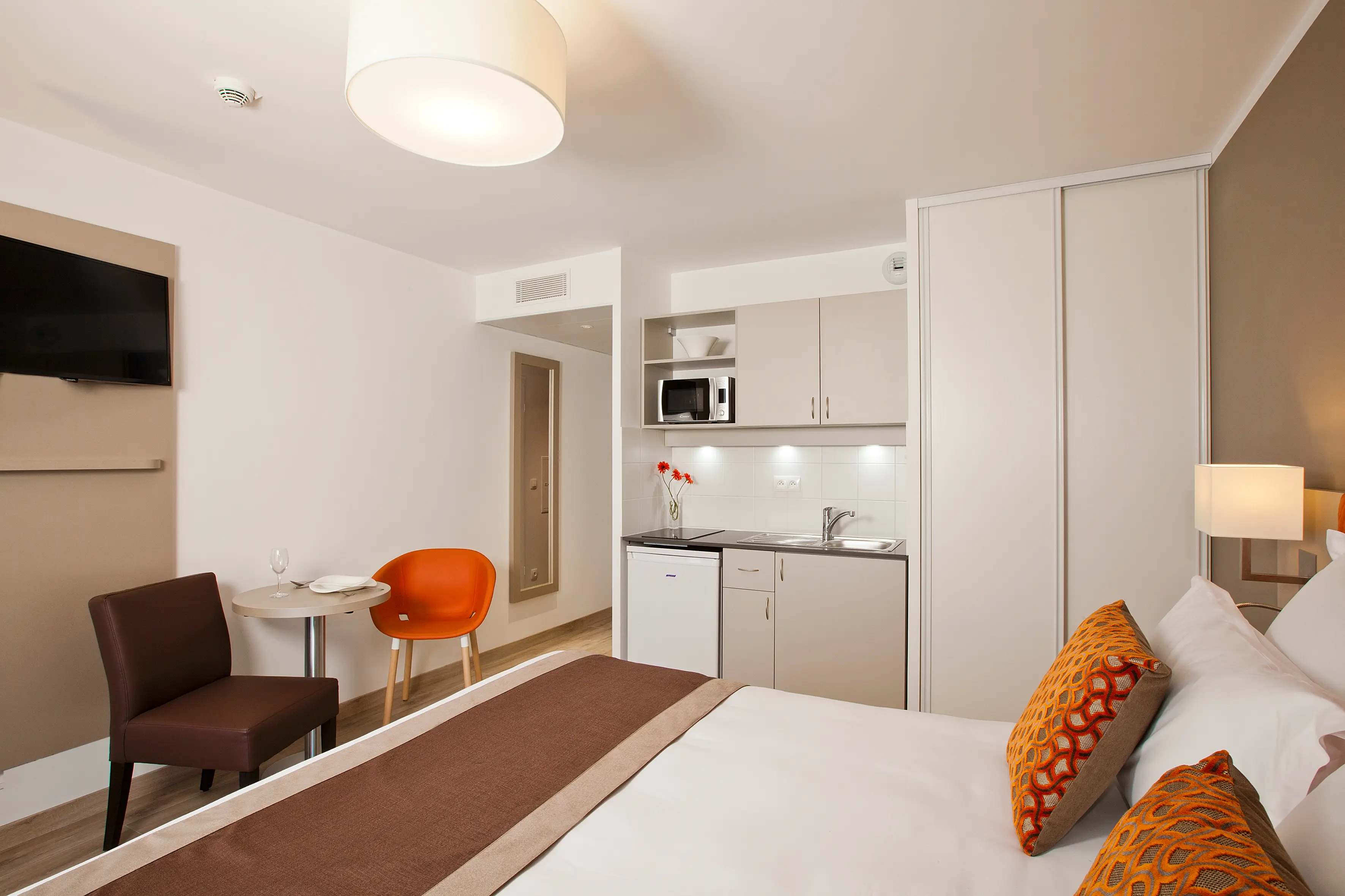 RESIDHOME PARIS ROSA PARKS 9