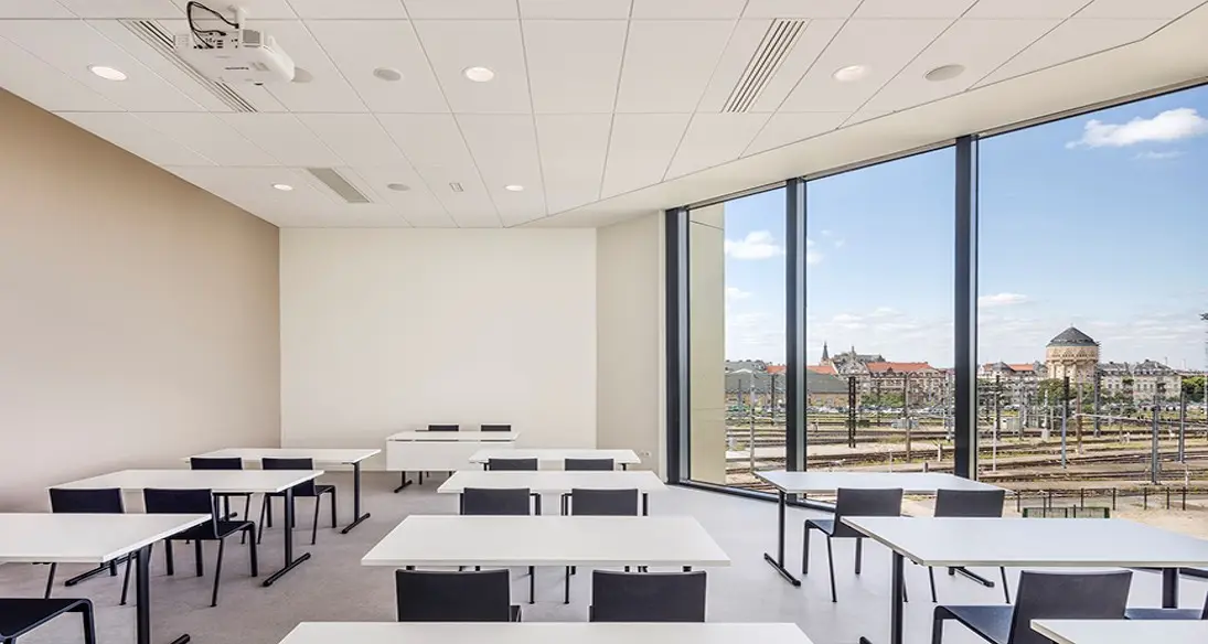 Centre des Congrès Robert Schuman 11