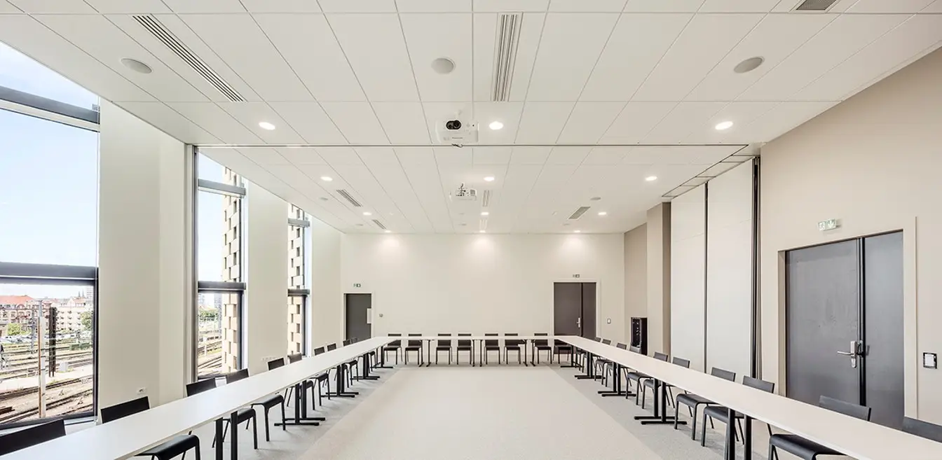 Centre des Congrès Robert Schuman 13